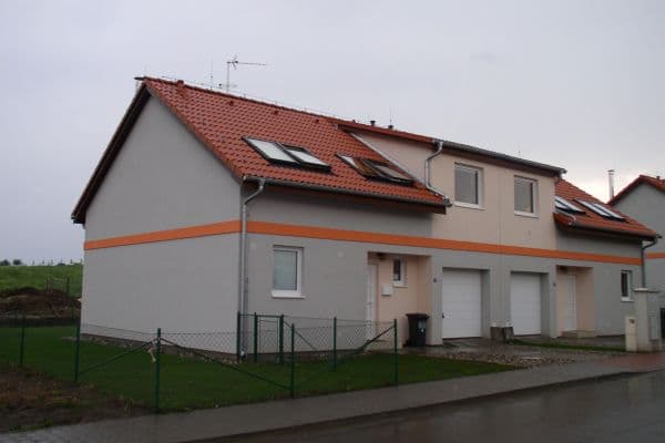 Prenájom domu 149 m², pozemek 378 m², Kemrova, Praha Prenájom domu 149 m², pozemek 378 m², Kemrova, Praha