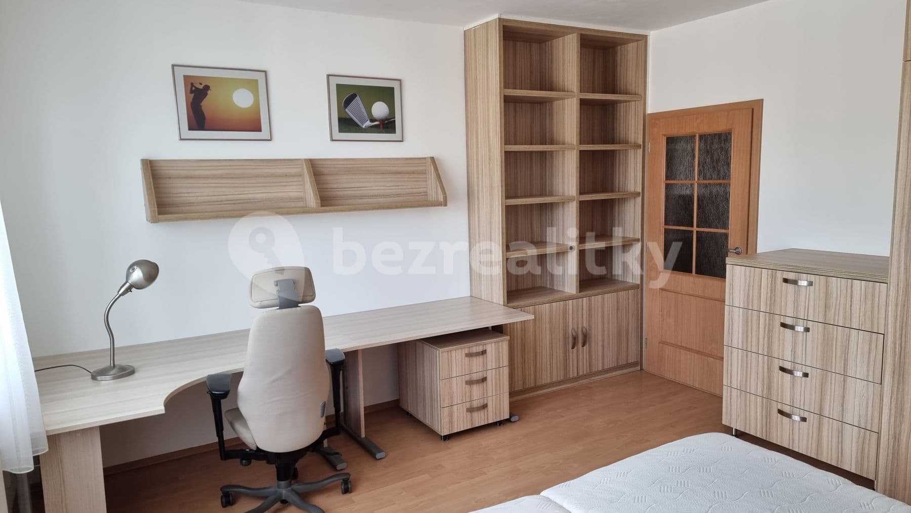 Prenájom bytu 2-izbový 68 m², Ke Koh-i-nooru, Praha, Praha
