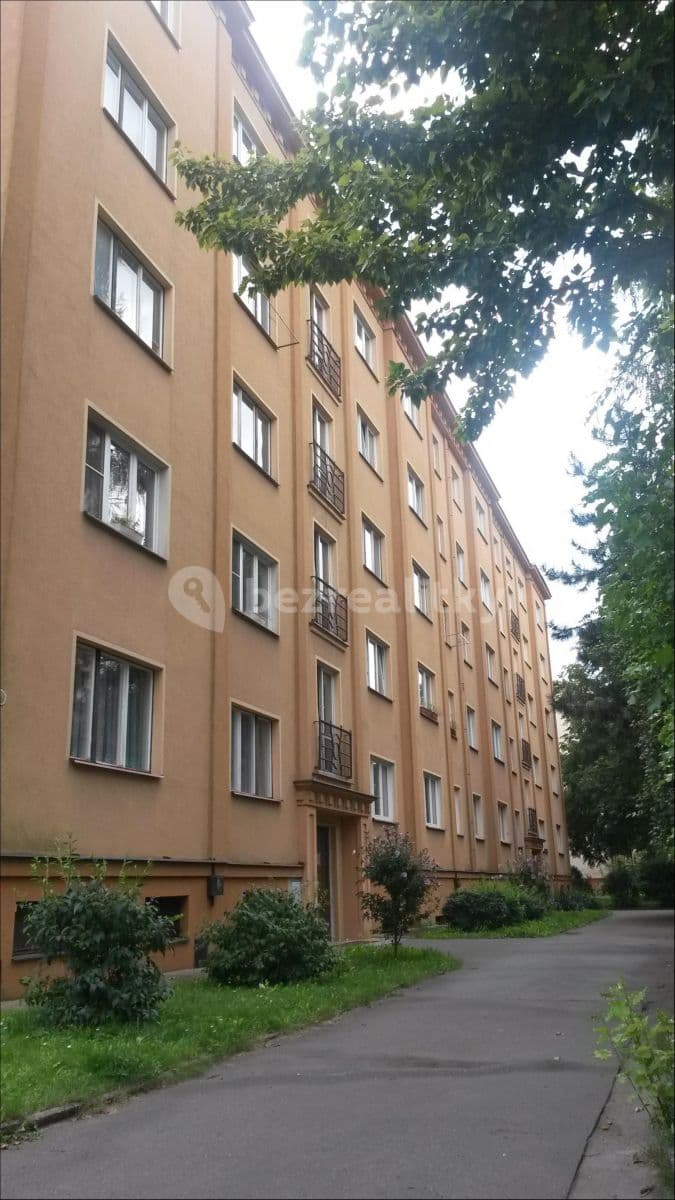 Prenájom bytu 2-izbový 65 m², Herálecká III, Praha, Praha