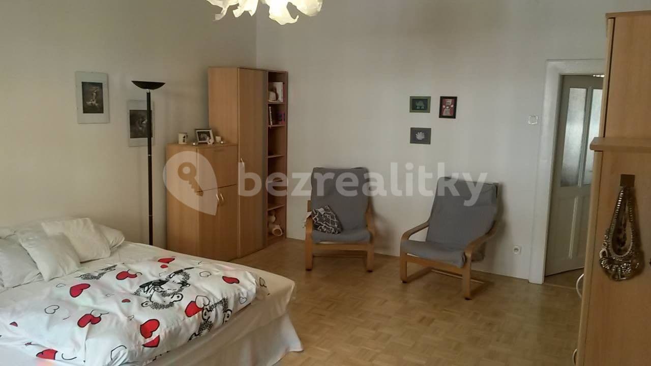 Prenájom bytu 2-izbový 66 m², Havanská, Praha, Praha