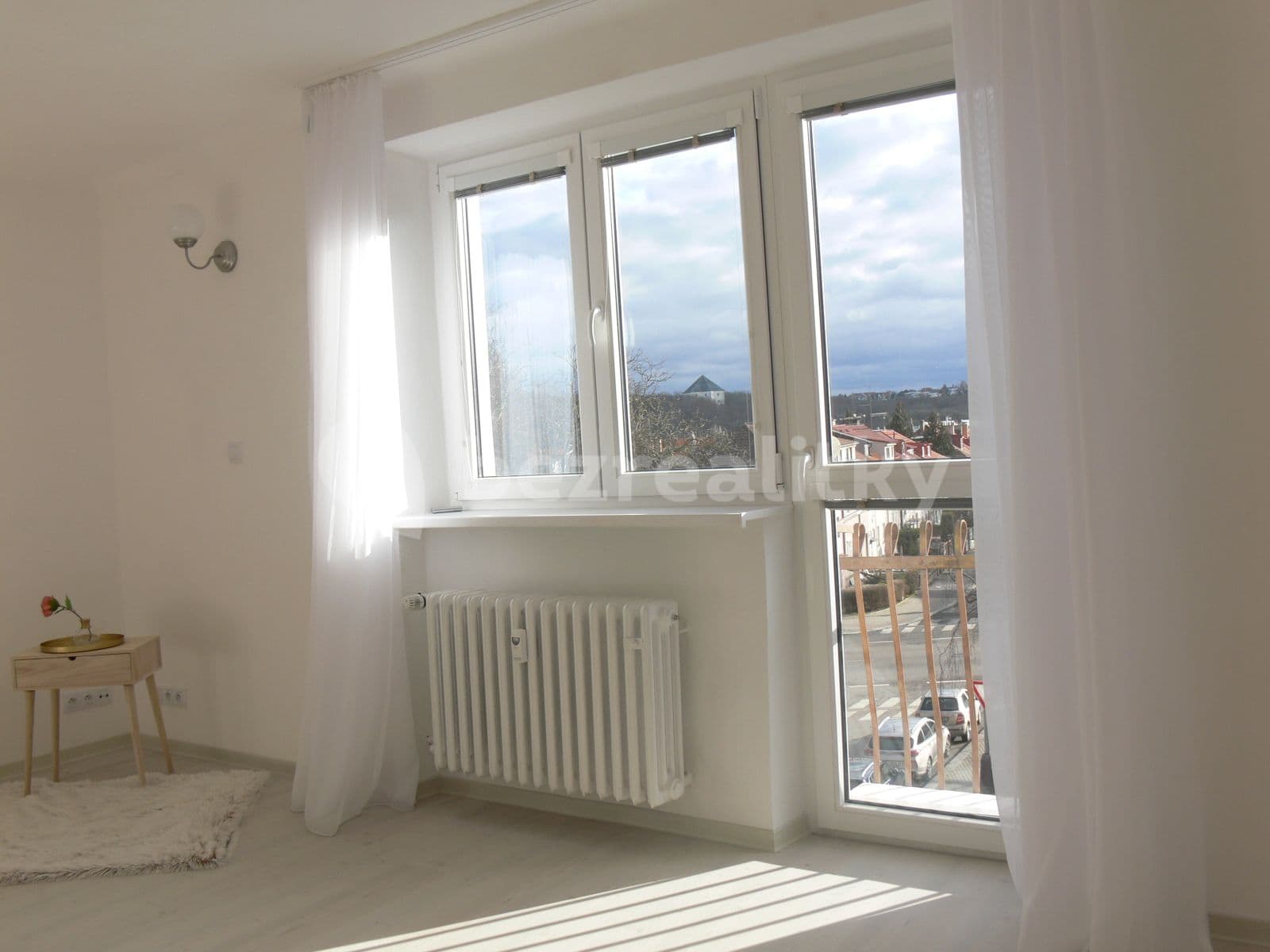 Prenájom bytu 3-izbový 85 m², Nová Šárka, Praha, Praha