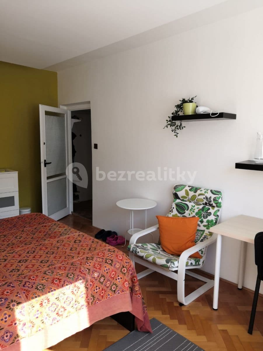 Prenájom bytu 2-izbový 52 m², Alžírská, Praha, Praha