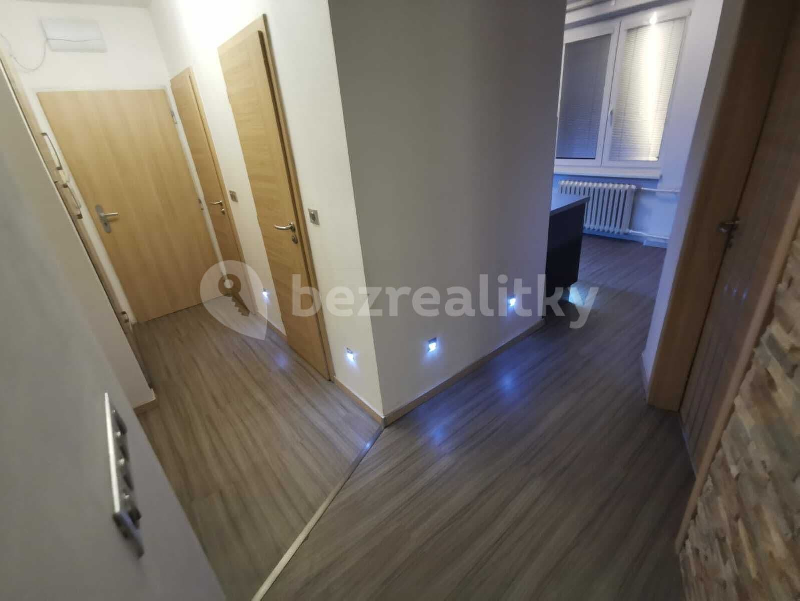 Prenájom bytu 2-izbový 56 m², Masarykova třída, Opava, Moravskoslezský kraj