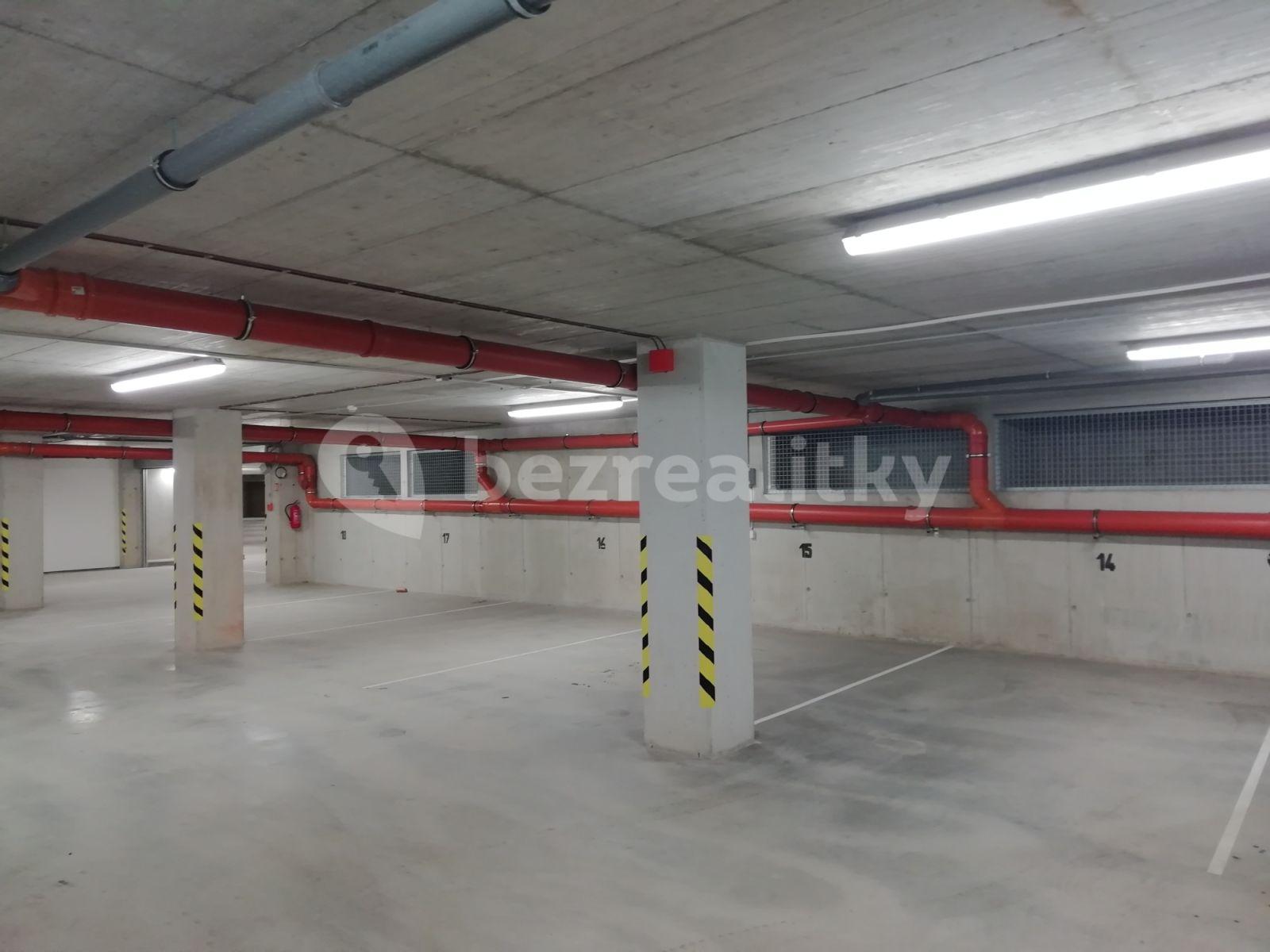 Prenájom garáže 14 m², Wellnerova, Olomouc, Olomoucký kraj