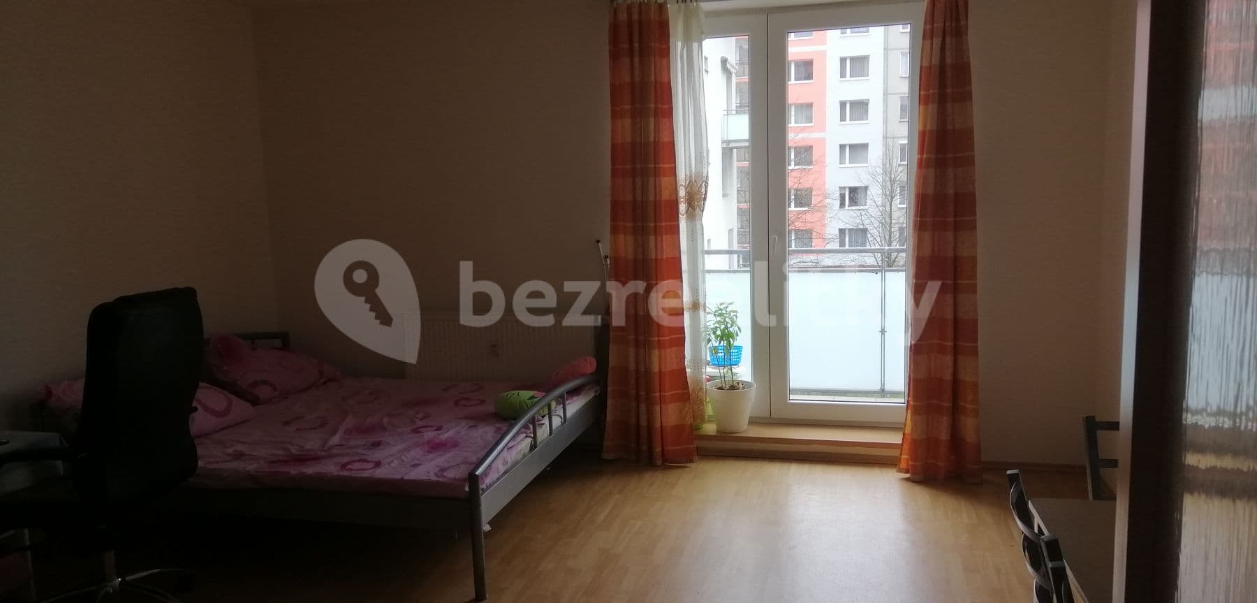 Prenájom bytu 1-izbový 31 m², Mariánská, Praha, Praha