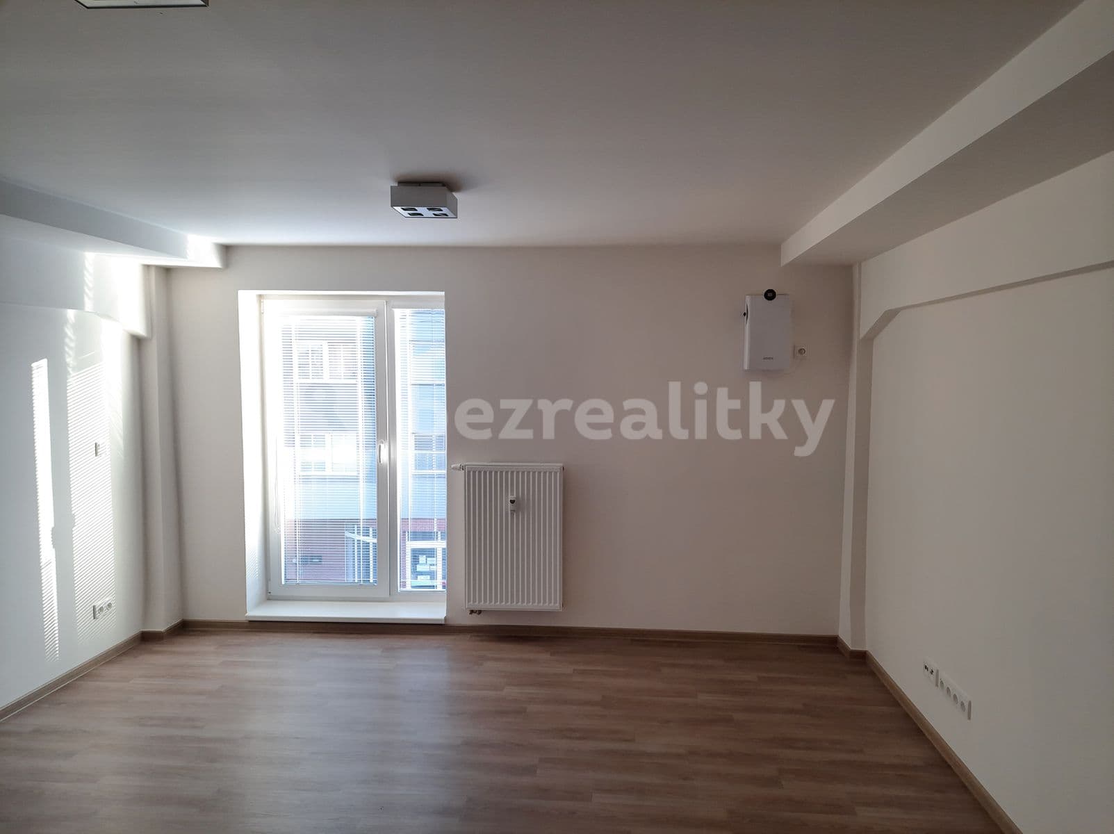Prenájom bytu 1-izbový 26 m², U Stadionu, Břeclav, Jihomoravský kraj
