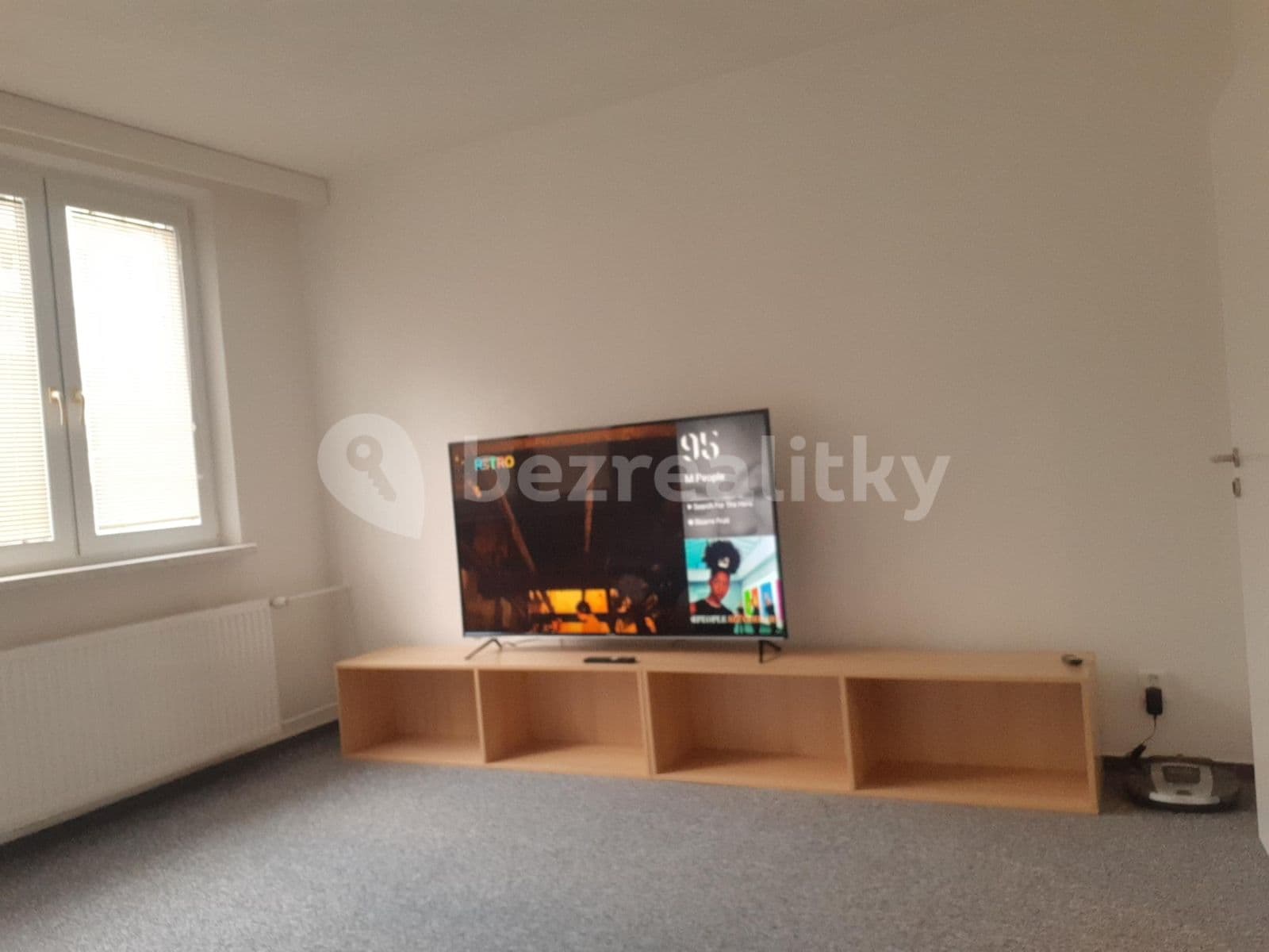Prenájom bytu 3-izbový 70 m², Na Honech I, Zlín, Zlínský kraj