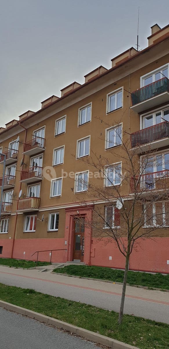 Prenájom bytu 3-izbový 81 m², Bratří Čapků, Příbram, Středočeský kraj