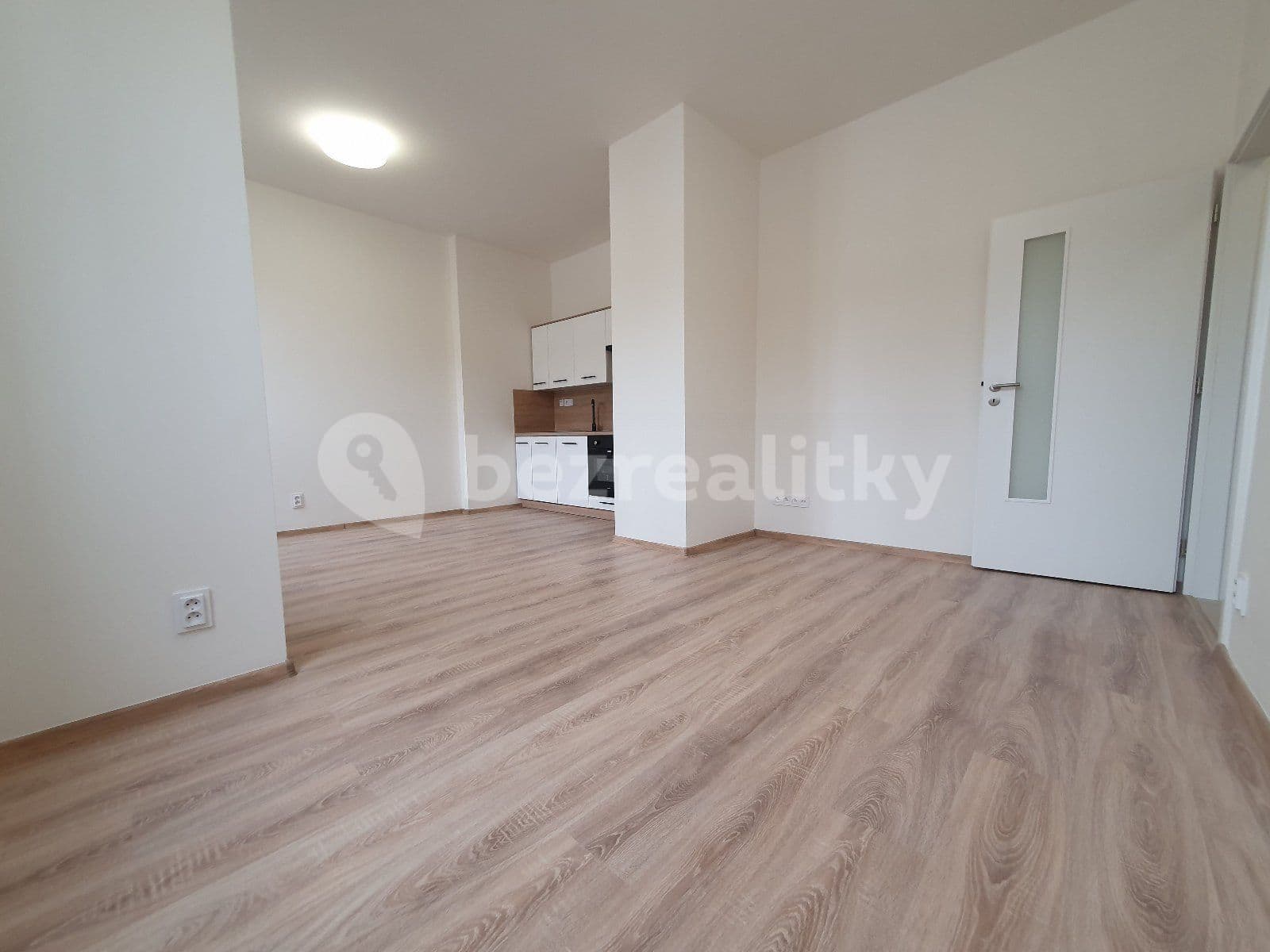 Prenájom bytu 2-izbový 34 m², U Stromovky, Havířov, Moravskoslezský kraj