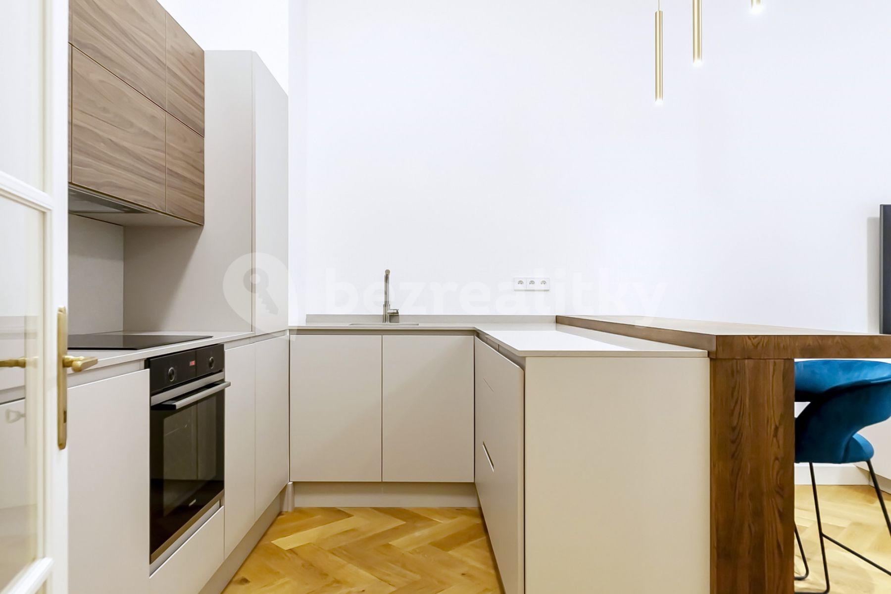Prenájom bytu 2-izbový 45 m², Dlážděná, Praha, Praha
