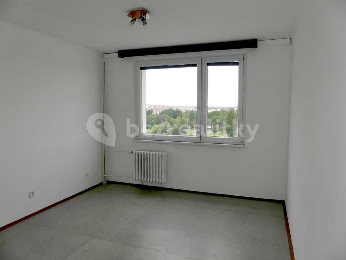 Prenájom bytu 1-izbový 43 m², K Rozvodně, Pardubice, Pardubický kraj