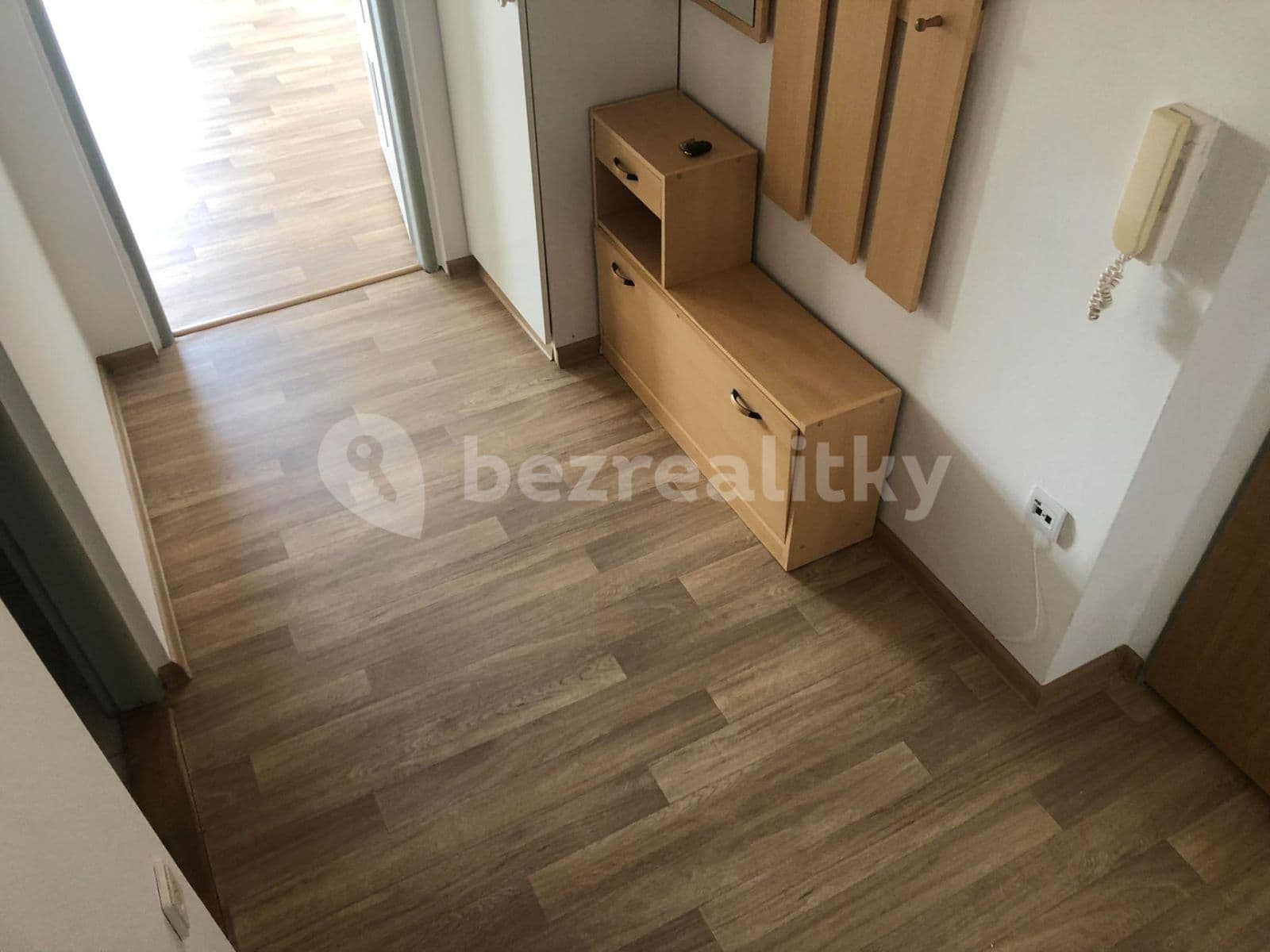 Prenájom bytu 1-izbový 40 m², K Tabulkám, Kostelec nad Orlicí, Královéhradecký kraj