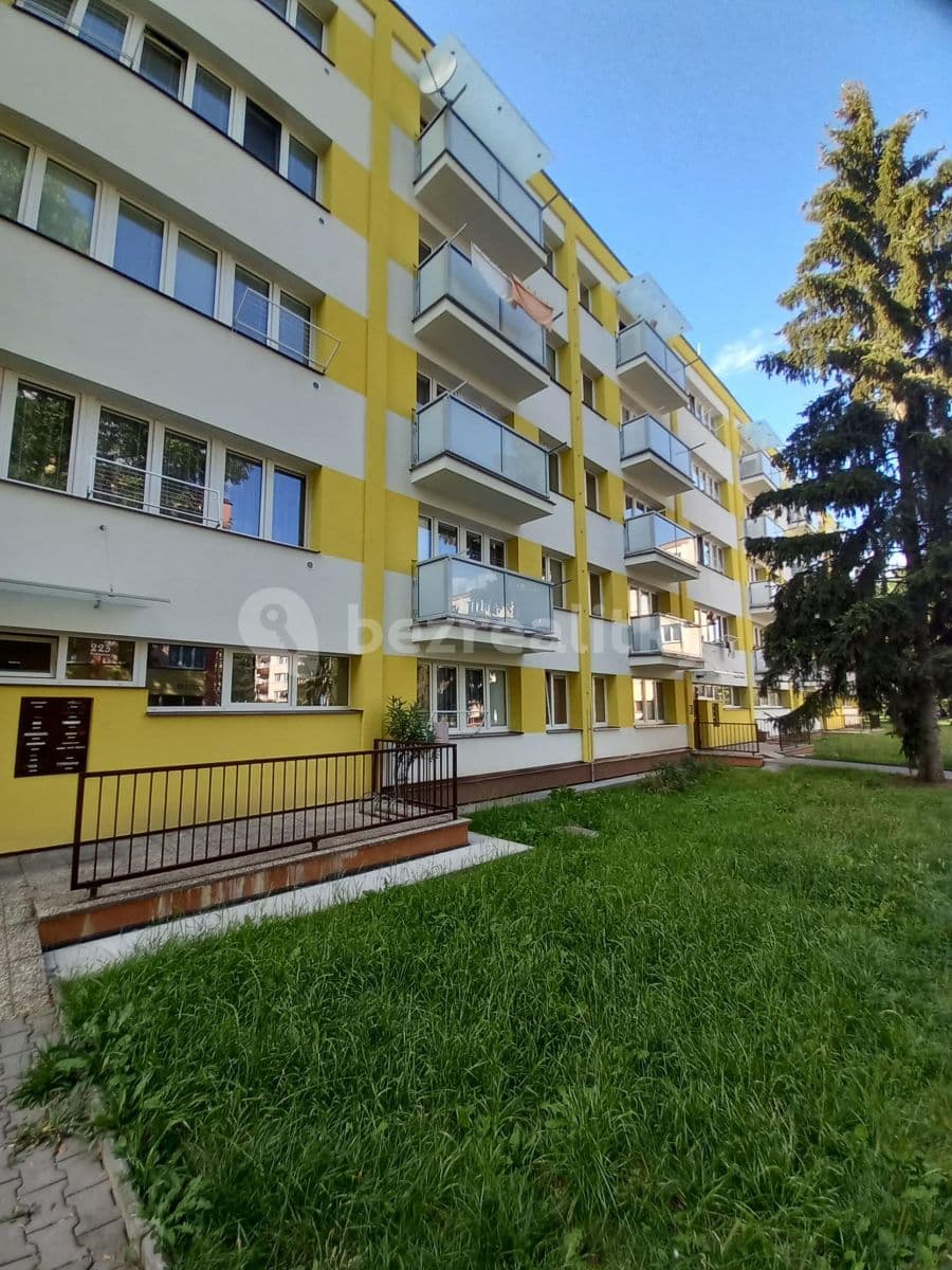 Prenájom bytu 3-izbový 65 m², Prodloužená, Pardubice, Pardubický kraj
