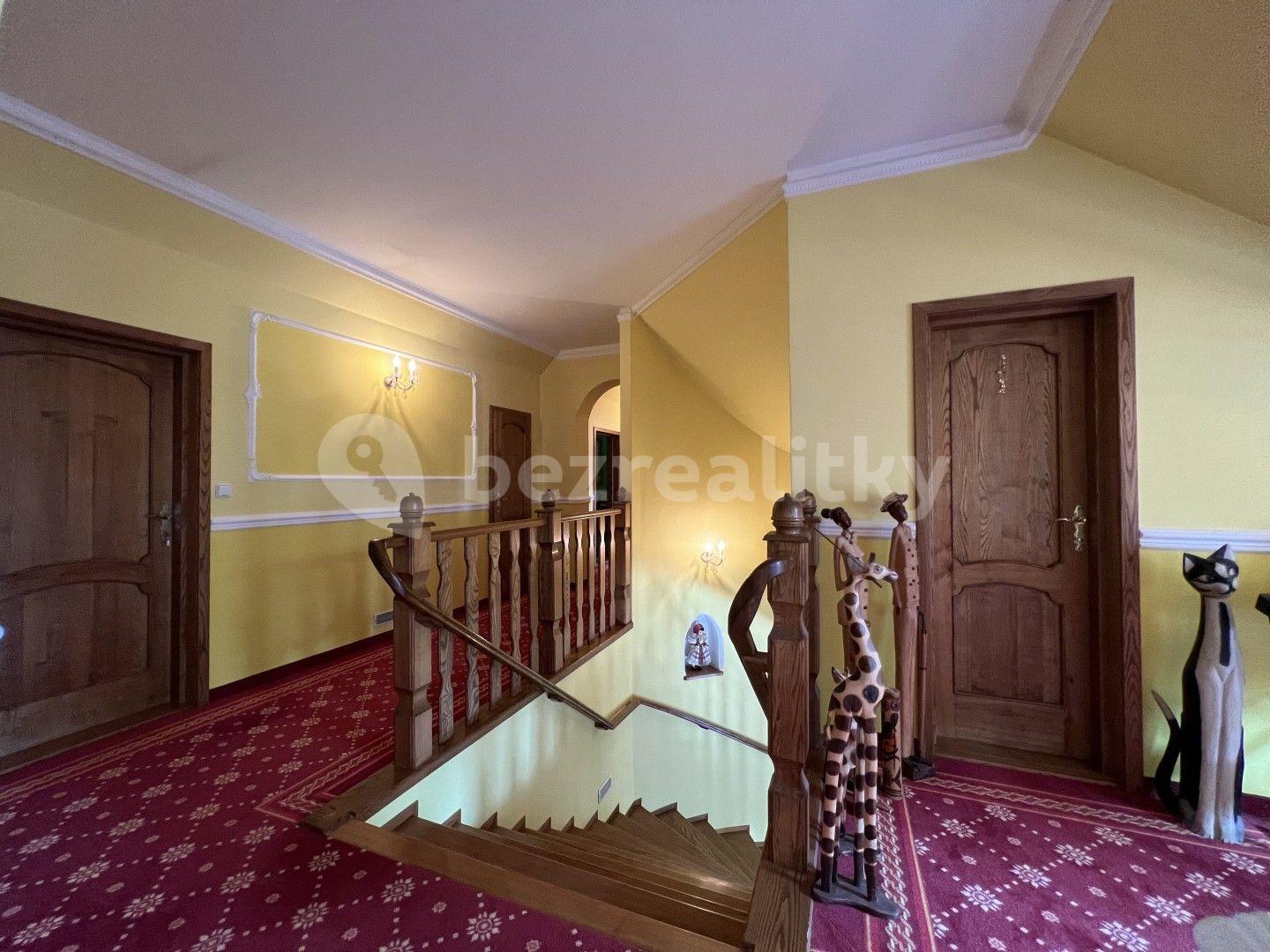 Predaj domu 474 m², pozemek 6.639 m², Velký Týnec, Olomoucký kraj