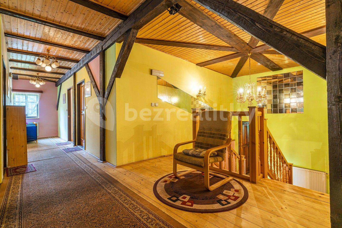 Predaj nebytového priestoru 366 m², Kryštofovo Údolí, Liberecký kraj