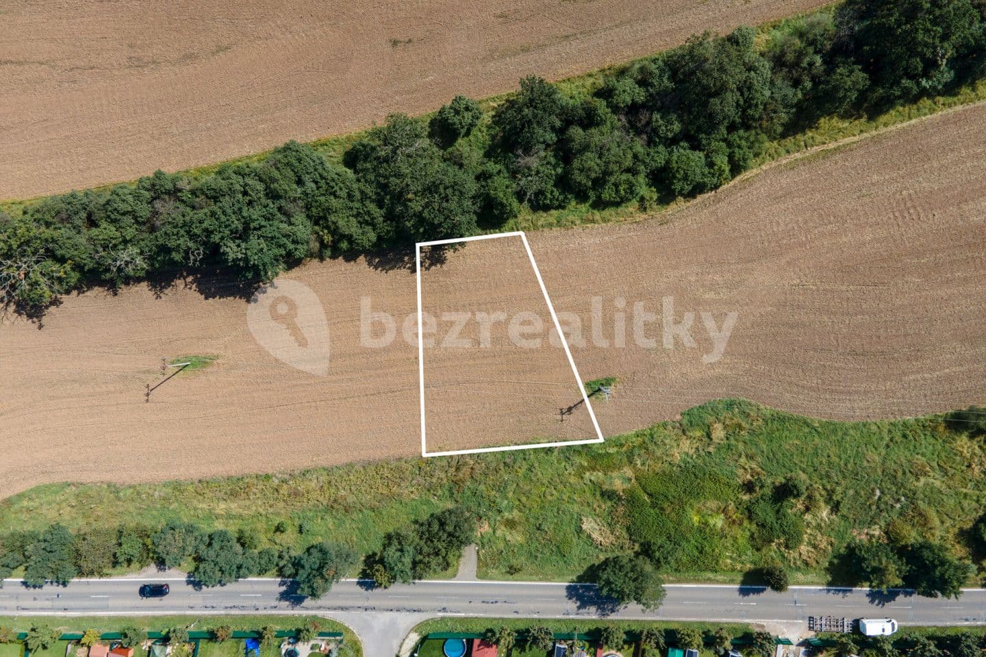 Predaj pozemku 850 m², Veltrusy, Středočeský kraj