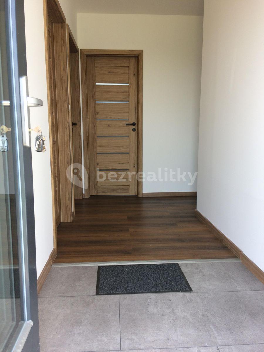 Predaj domu 81 m², pozemek 842 m², Krakovany, Středočeský kraj