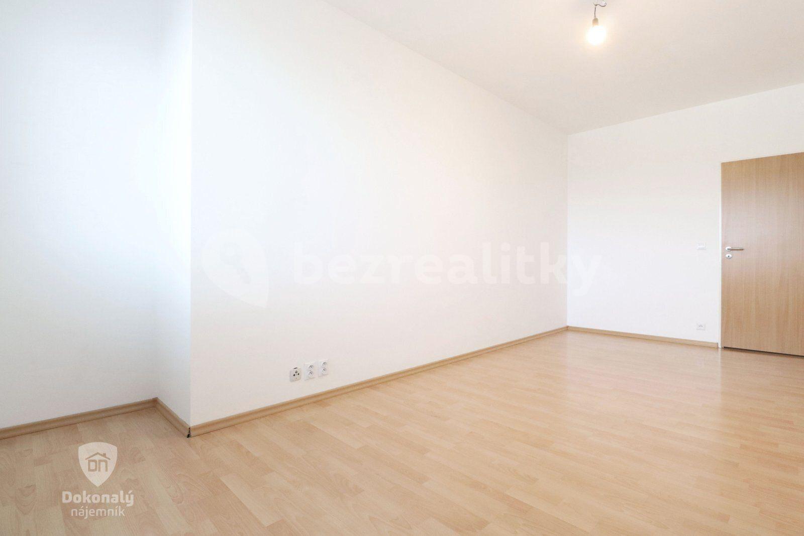 Prenájom bytu 3-izbový 86 m², Lipnická, Praha, Praha