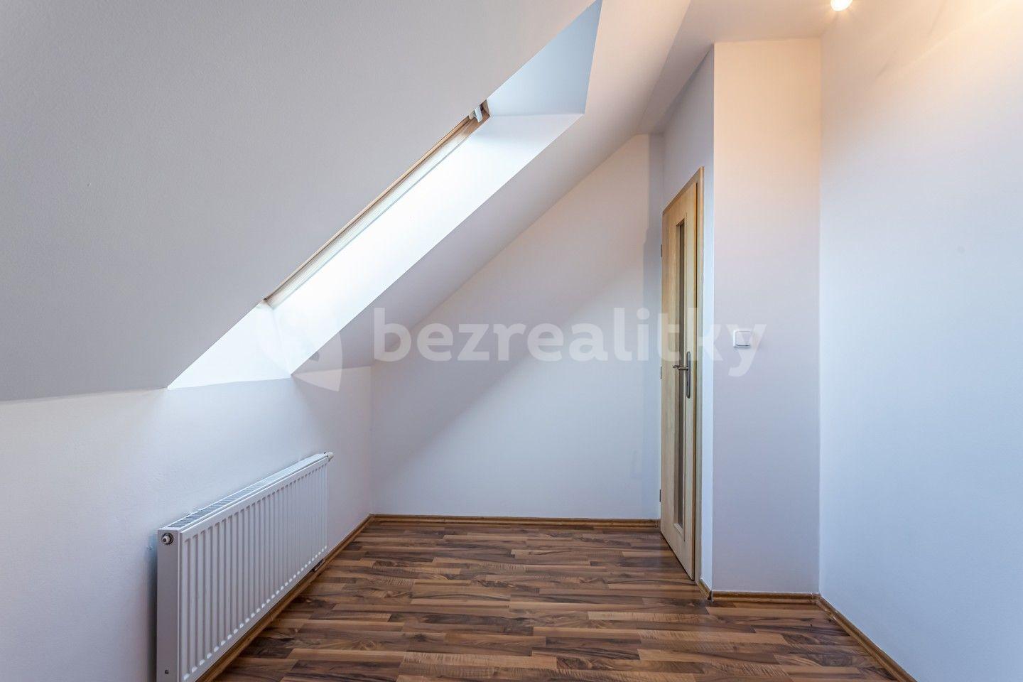 Predaj bytu 2-izbový 36 m², Jungmannova, Unhošť, Středočeský kraj