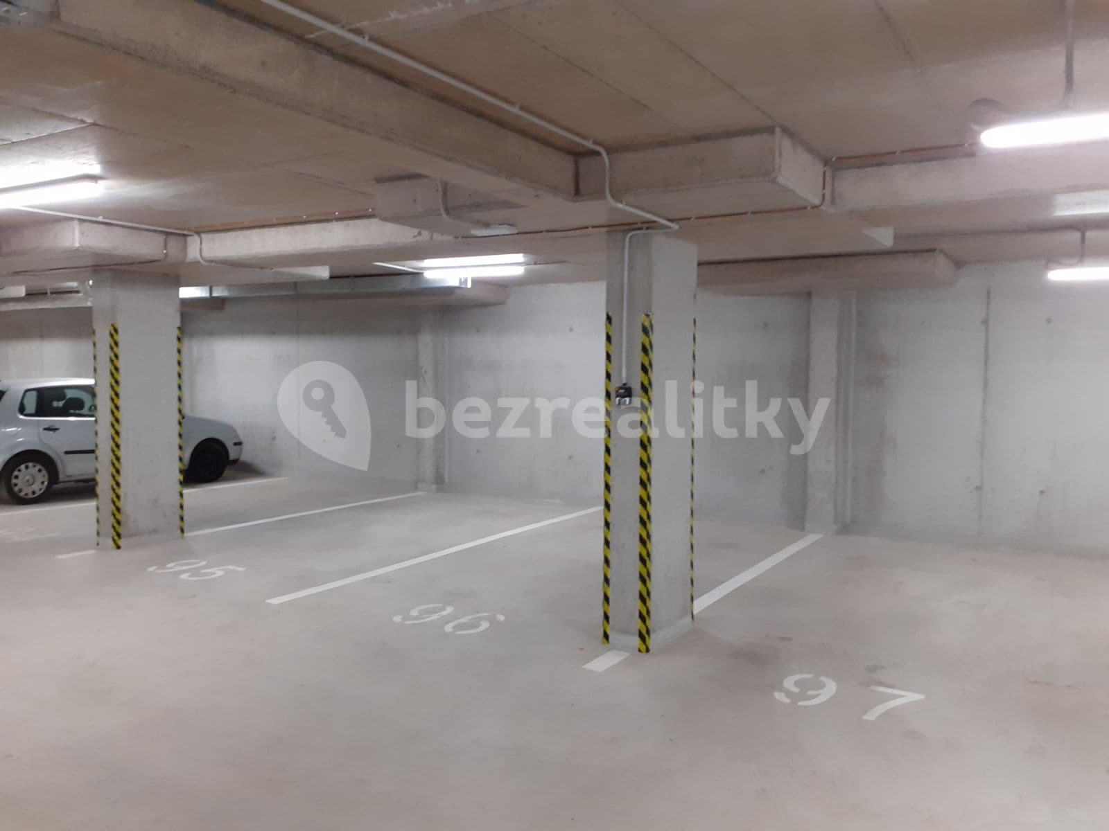 Prenájom garáže 14 m², Střední, Brno, Jihomoravský kraj