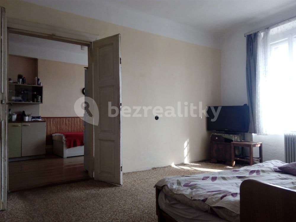 Prenájom bytu 3-izbový 90 m², Kasejovice, Plzeňský kraj