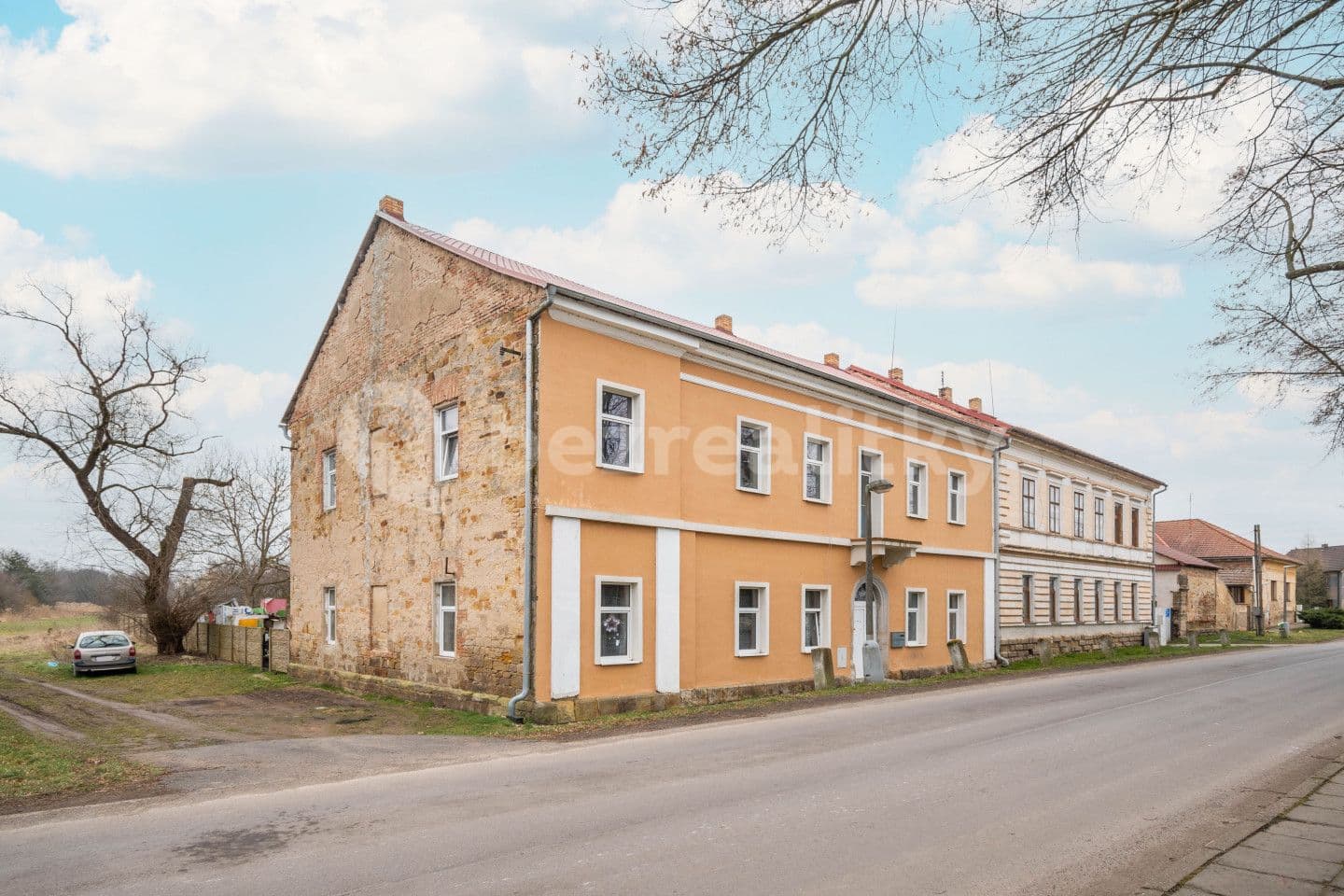 Predaj domu 110 m², pozemek 882 m², Kmetiněves, Středočeský kraj