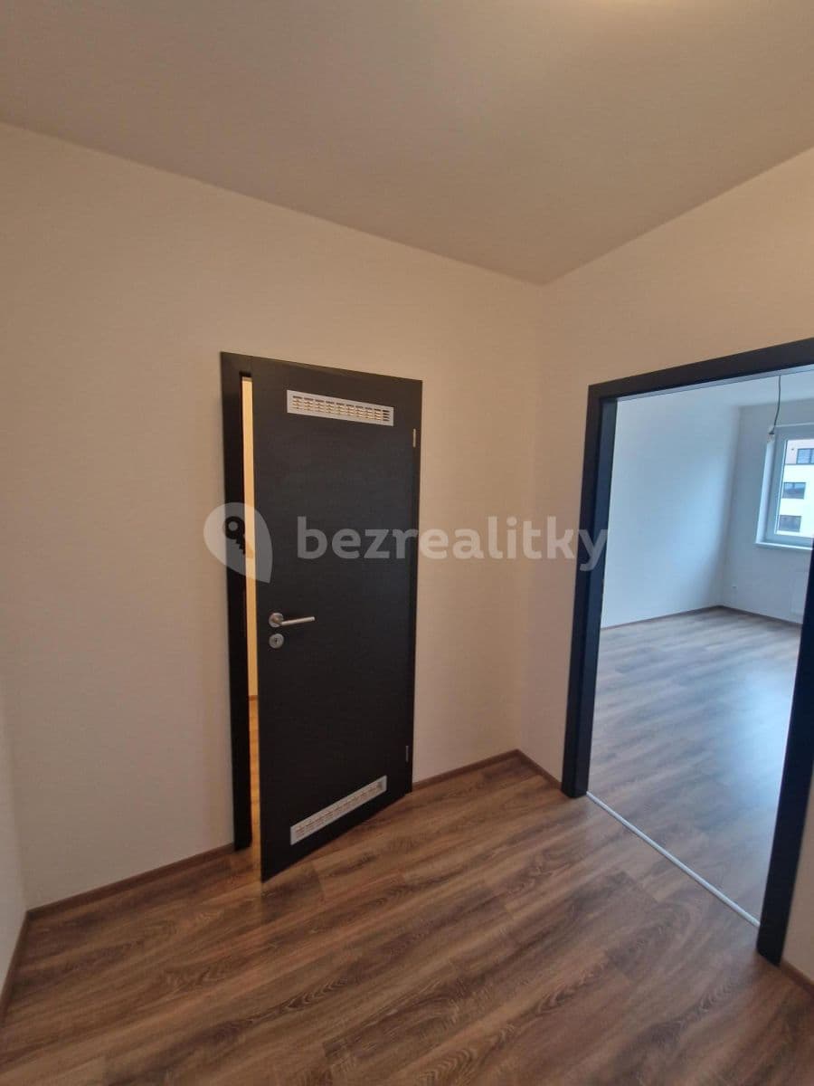 Prenájom bytu 2-izbový 50 m², Polaneckého, Praha, Praha