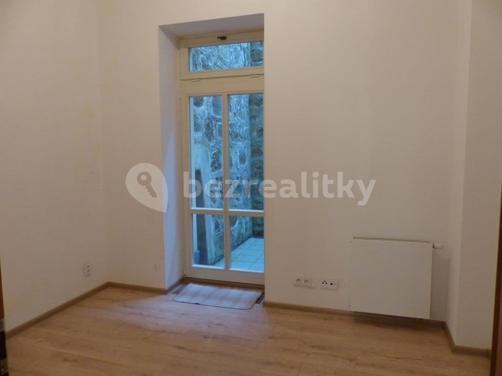 Prenájom bytu 2-izbový 43 m², Ondřejská, Karlovy Vary, Karlovarský kraj