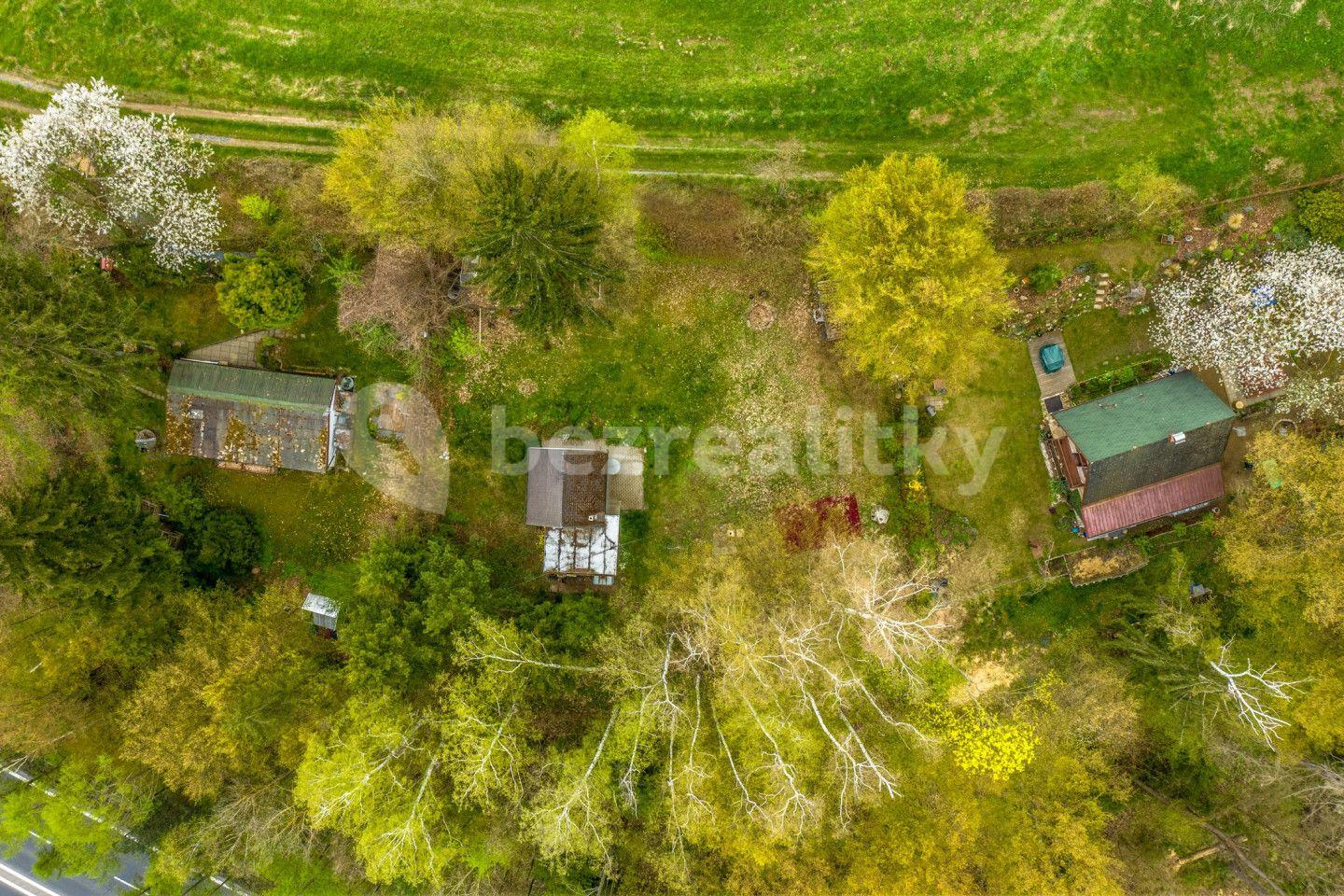 Predaj rekreačného objektu 30 m², pozemek 1.054 m², Mirošovice, Středočeský kraj