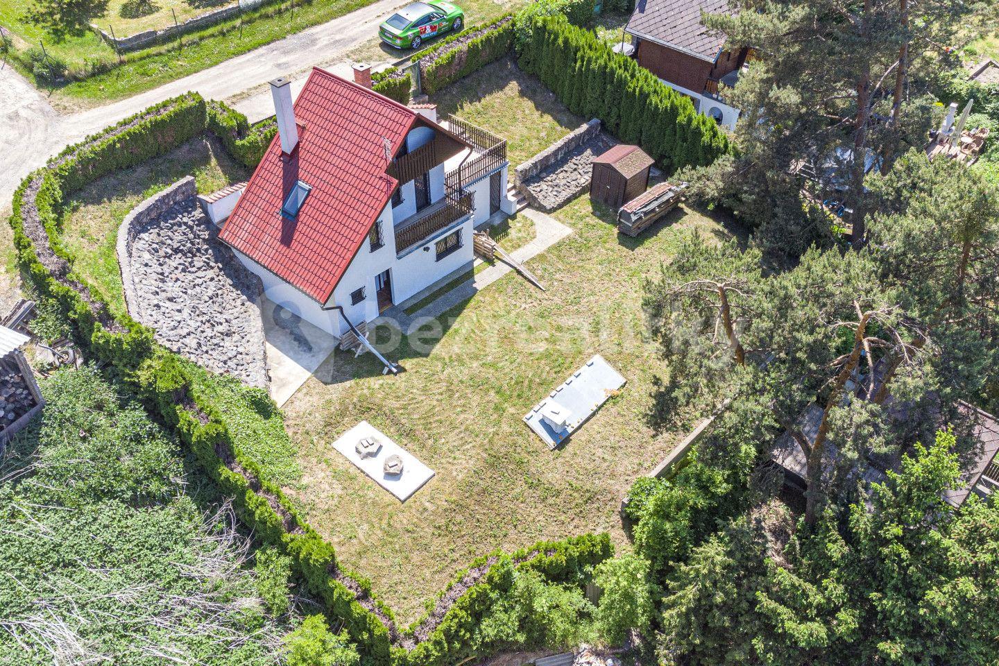 Predaj rekreačného objektu 88 m², pozemek 534 m², Hýskov, Středočeský kraj
