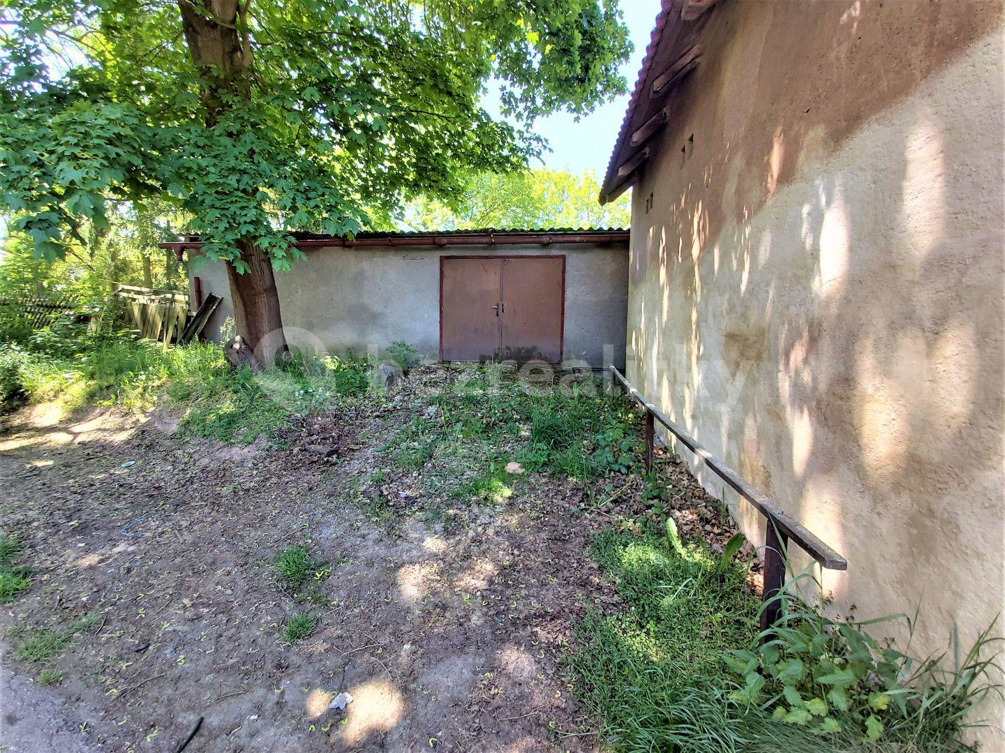 Predaj domu 360 m², pozemek 963 m², Velečín, Plzeňský kraj