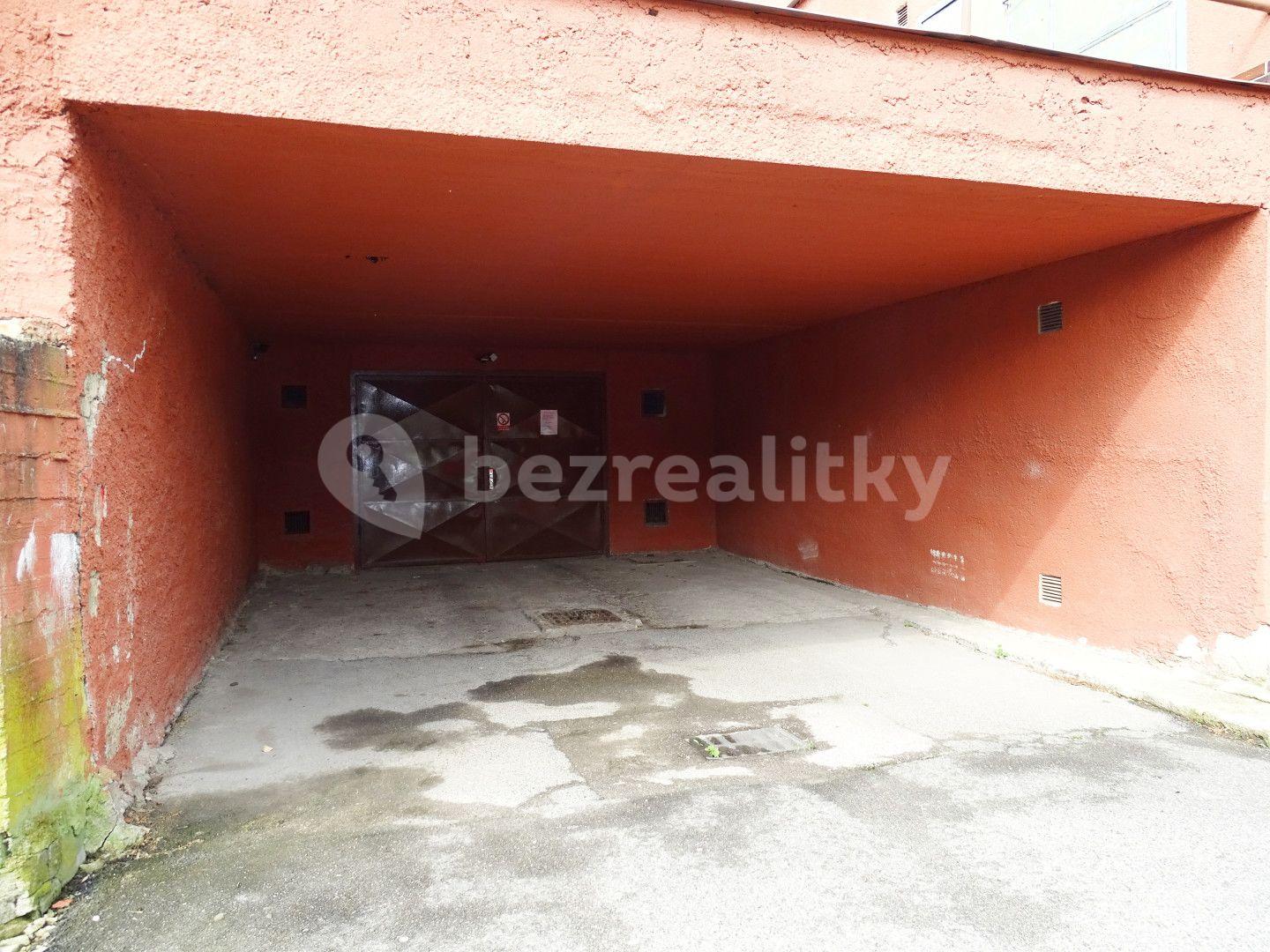 Predaj garáže 16 m², Kladno, Středočeský kraj