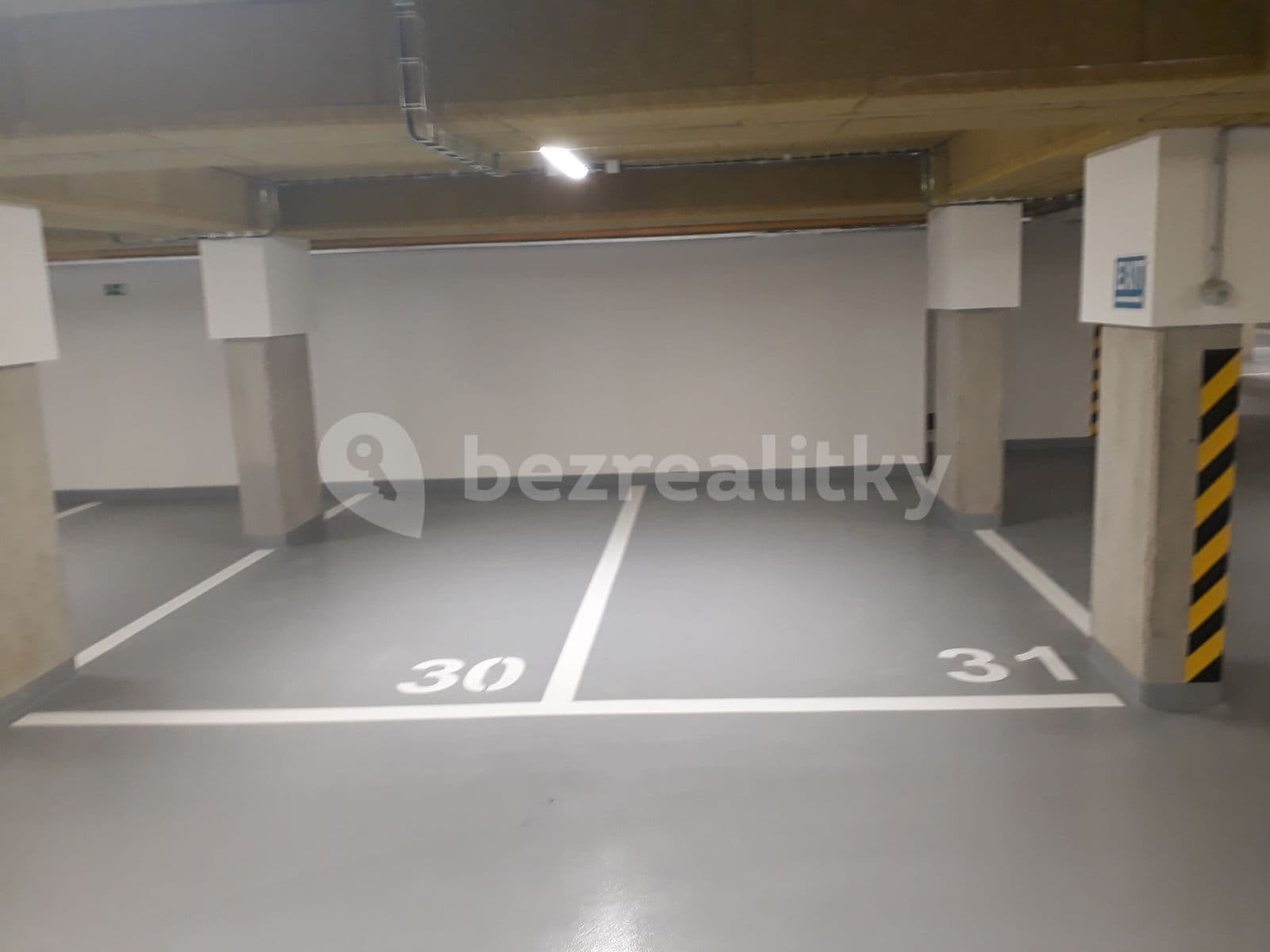 Prenájom garáže 15 m², Vančurova, Brno, Jihomoravský kraj