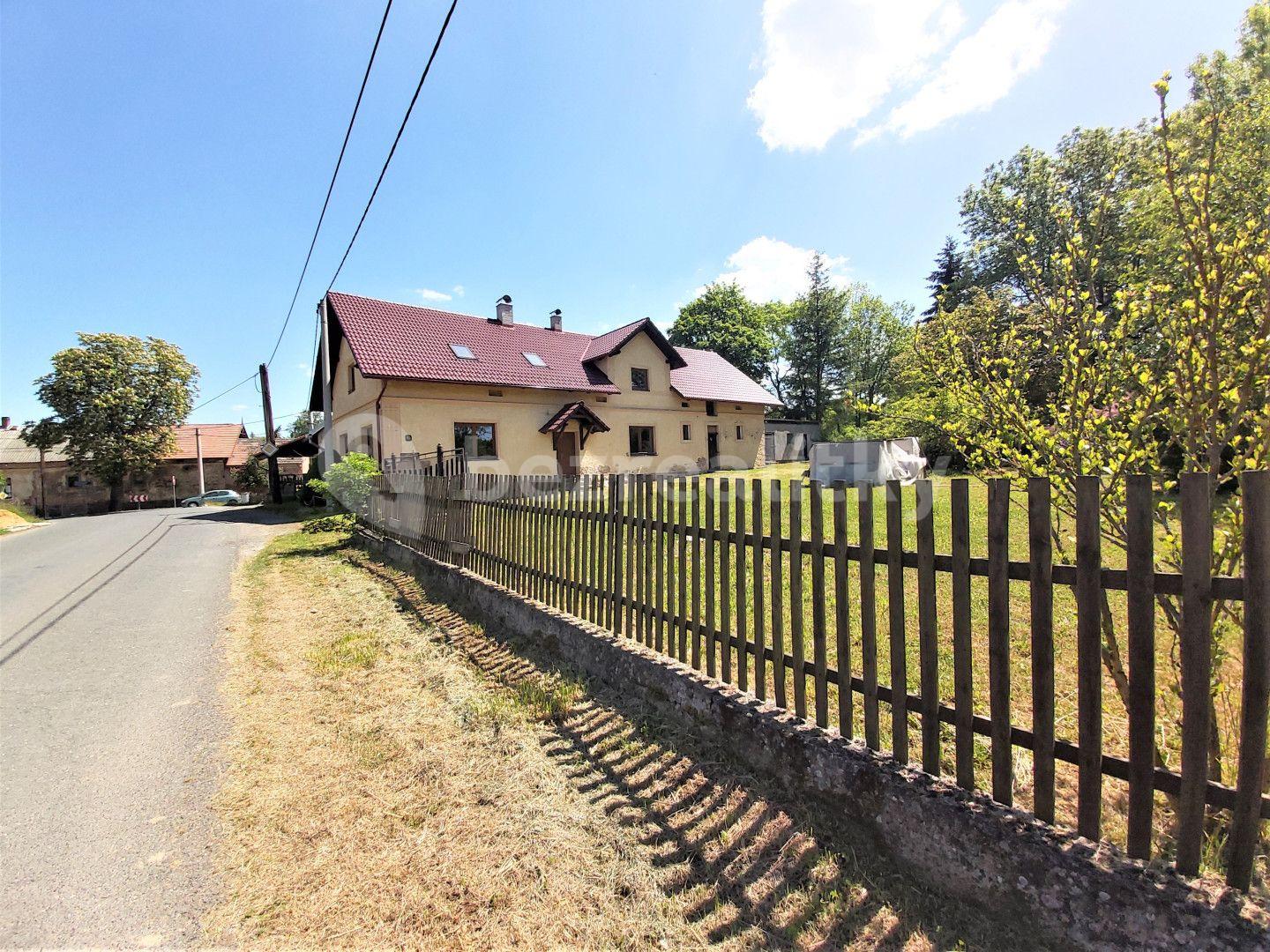 Predaj rekreačného objektu 360 m², pozemek 963 m², Velečín, Plzeňský kraj