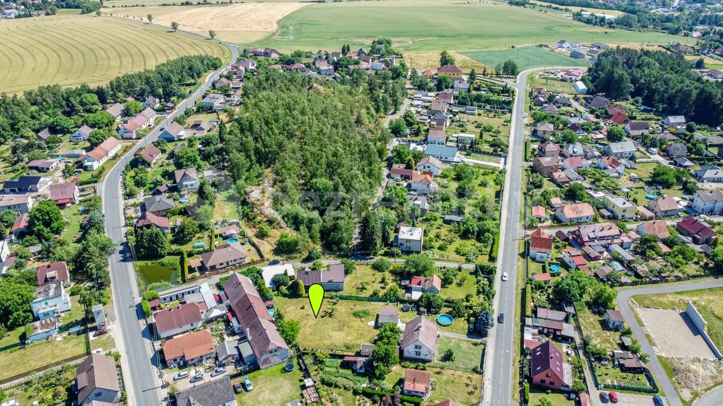 Predaj pozemku 1.002 m², Břasy, Plzeňský kraj