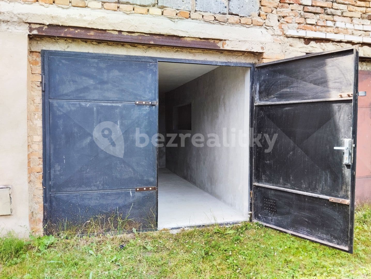 Predaj garáže 40 m², Černčice, Ústecký kraj