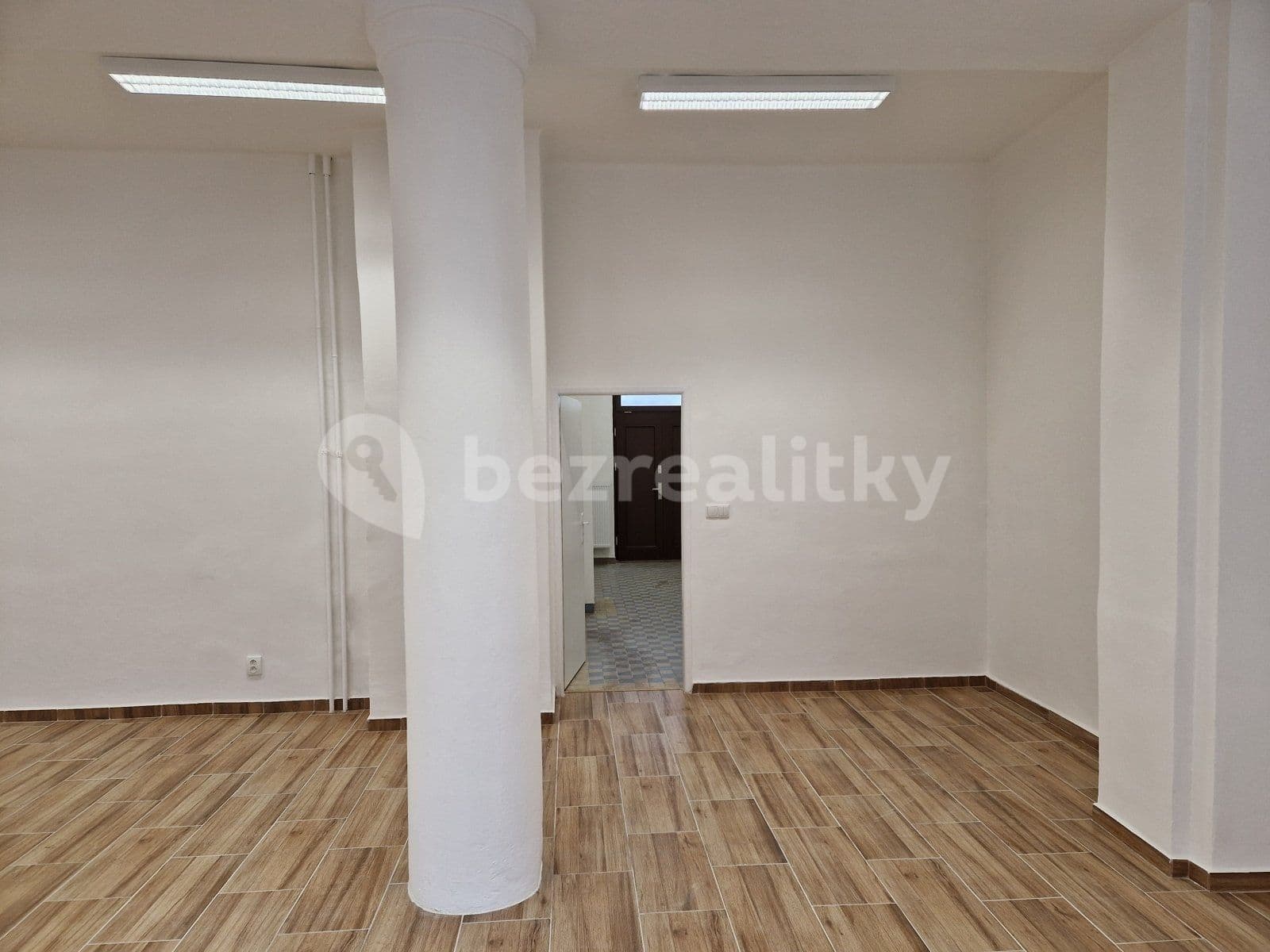 Prenájom nebytového priestoru 86 m², Hlavní třída, Havířov, Moravskoslezský kraj