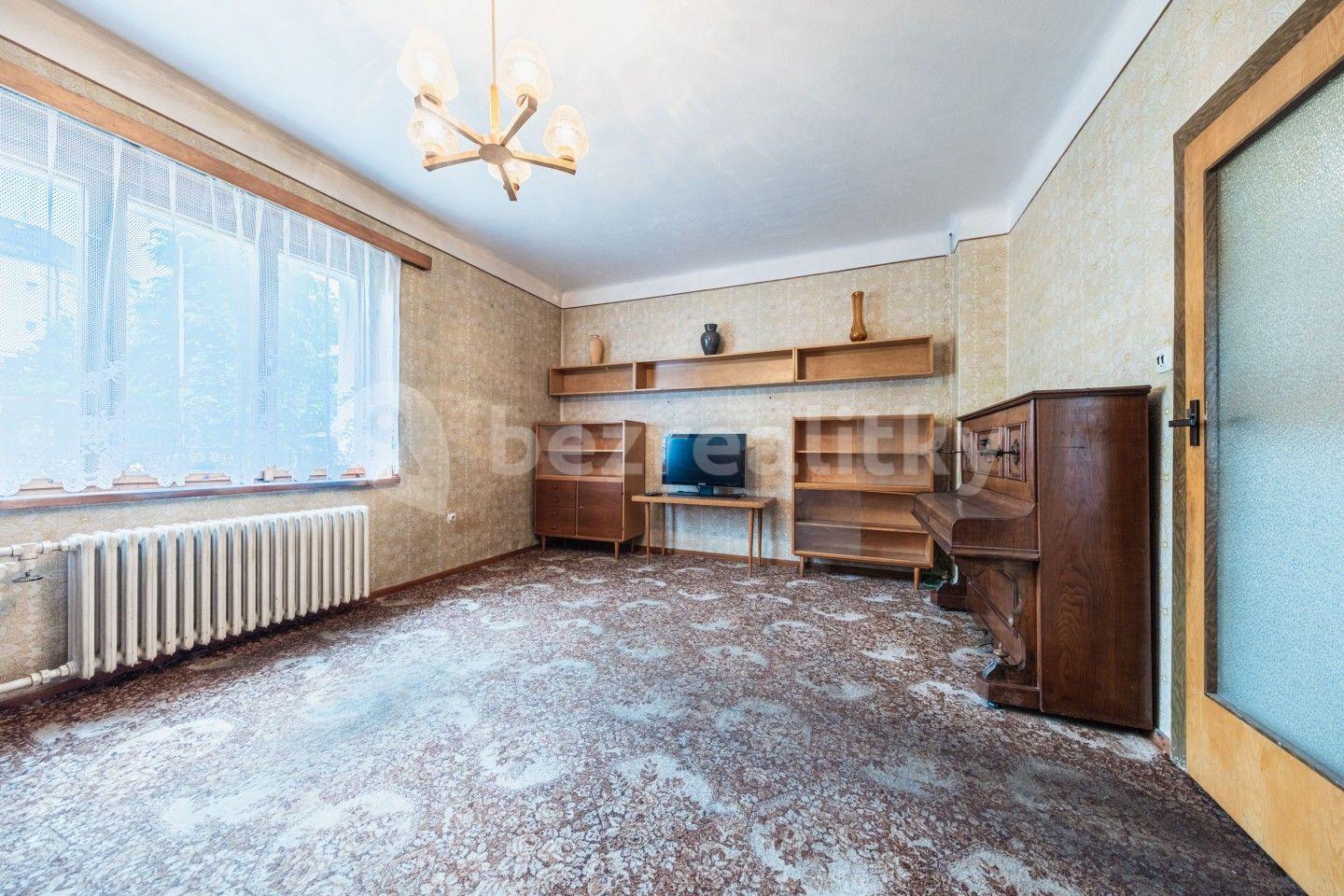 Predaj nebytového priestoru 271 m², Okružní, Praha, Praha