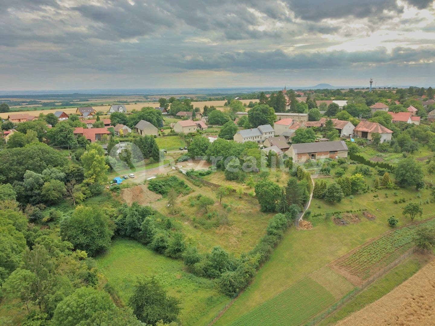 Predaj pozemku 3.484 m², Vysoká, Středočeský kraj