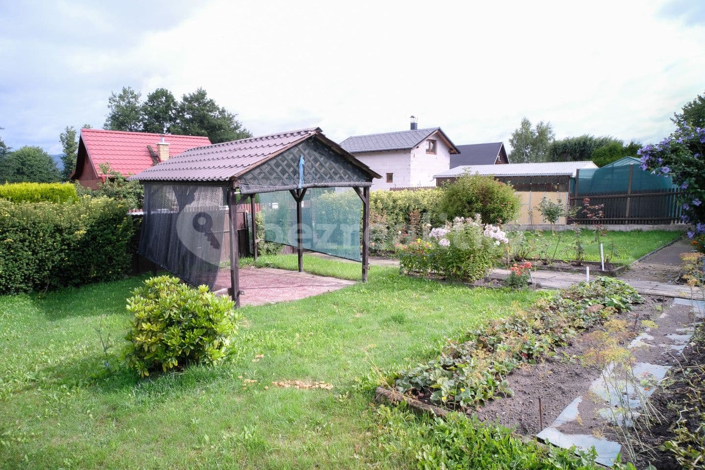 Predaj rekreačného objektu 17 m², pozemek 386 m², Mořičovská, Ostrov, Karlovarský kraj