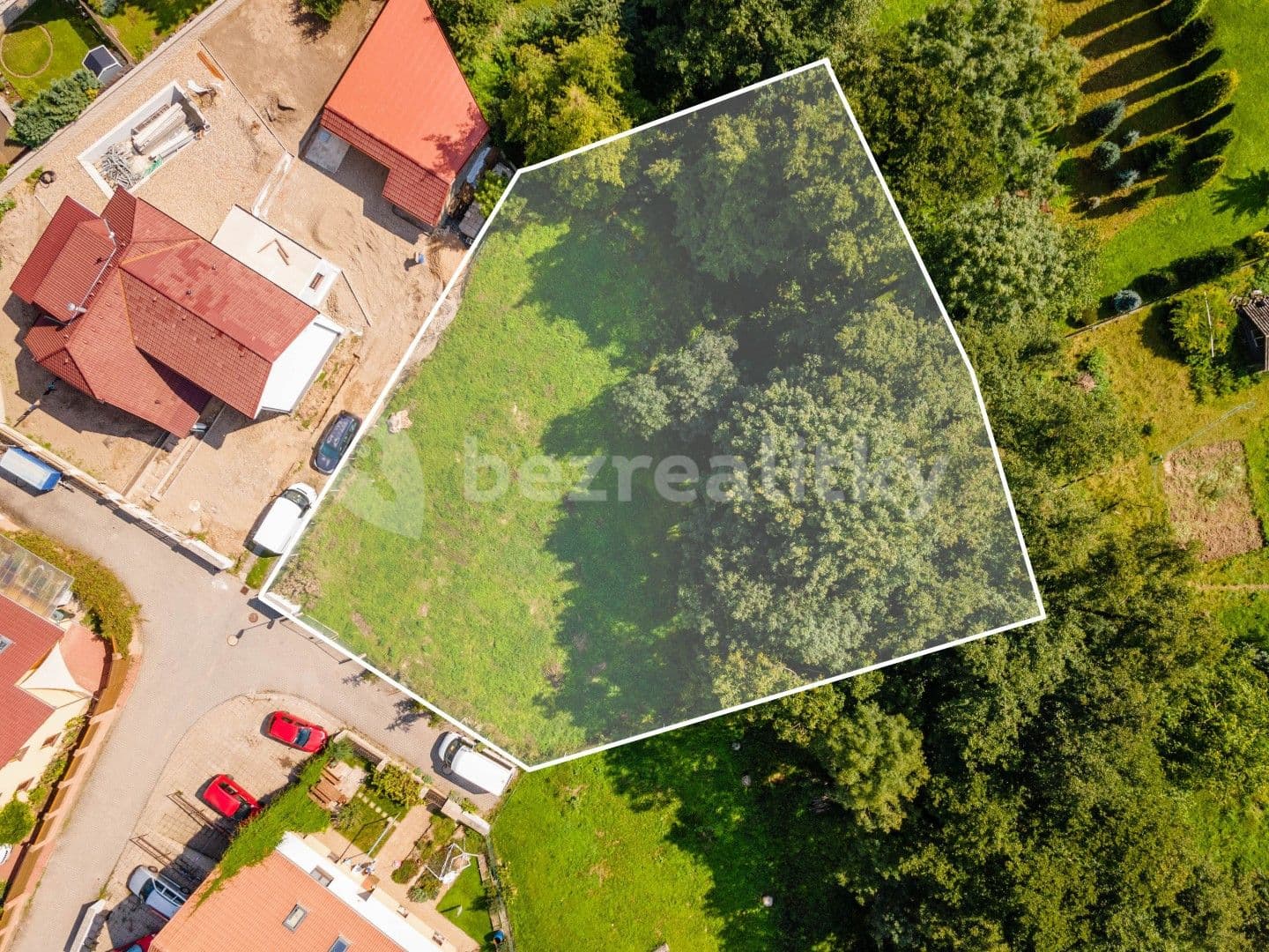 Predaj pozemku 1.239 m², Zápy, Středočeský kraj