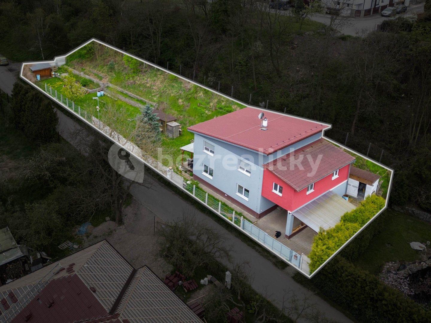 Predaj domu 260 m², pozemek 1.112 m², Ke Kocandě, Dolany, Středočeský kraj