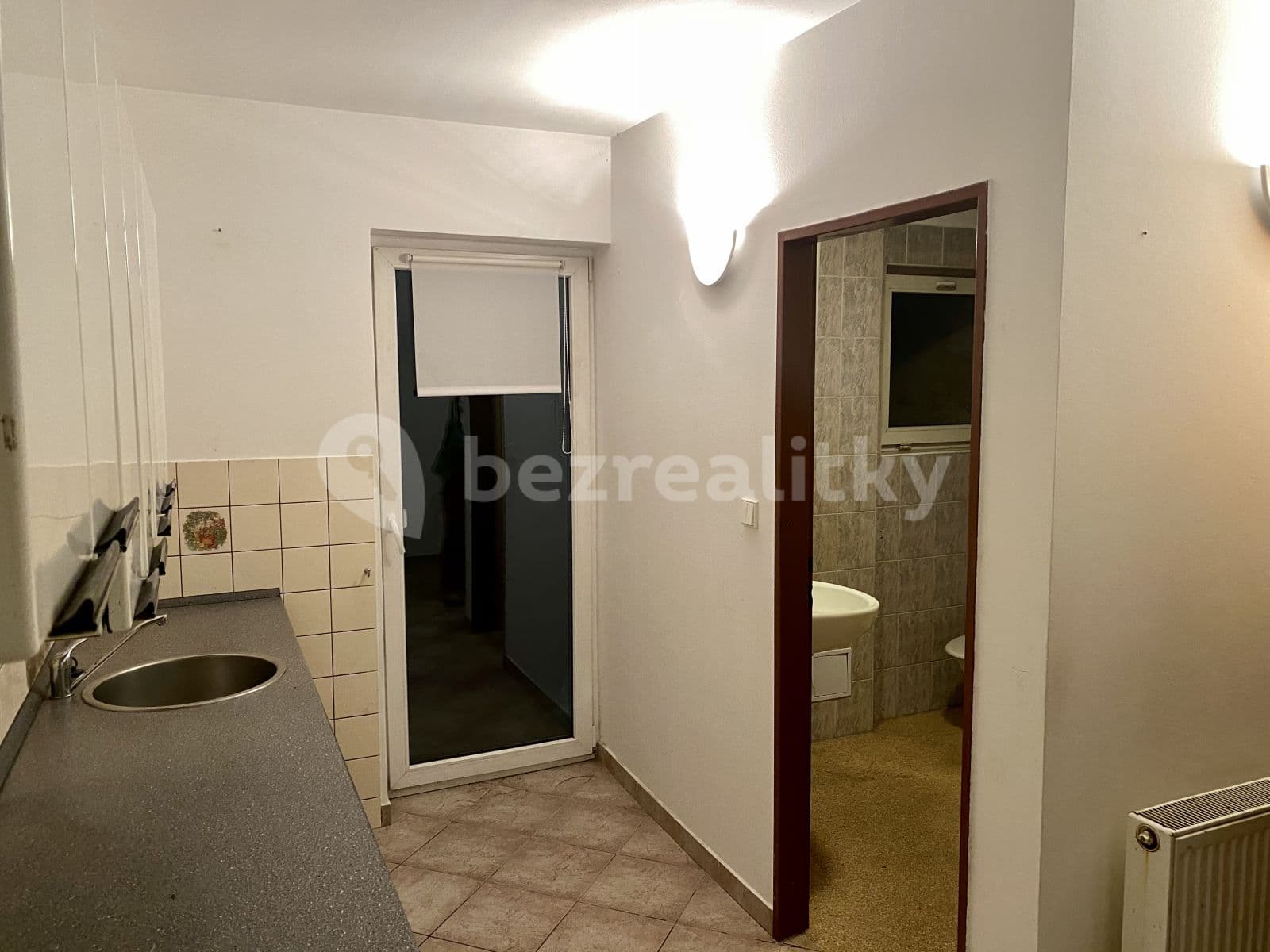 Prenájom bytu 1-izbový 40 m², Riegrova, Dvůr Králové nad Labem, Královéhradecký kraj