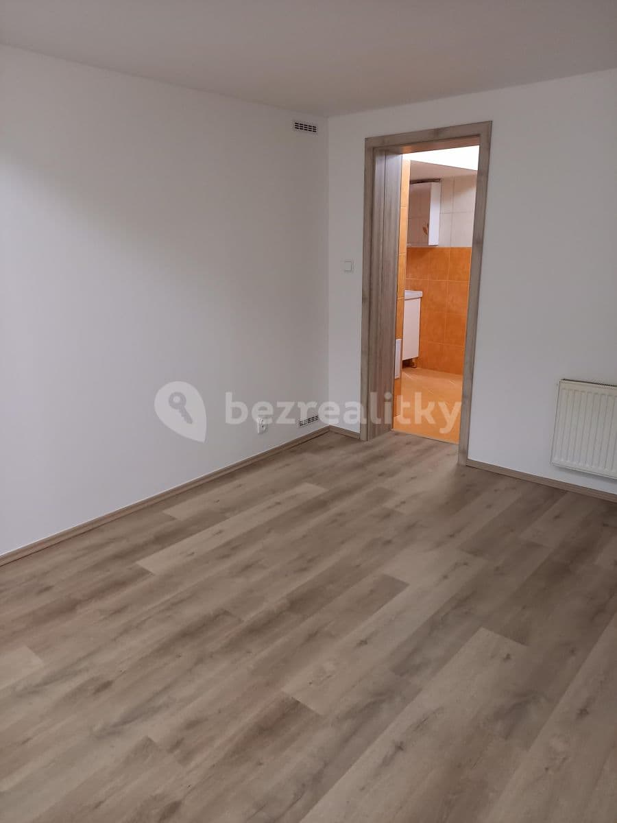 Prenájom bytu 2-izbový 65 m², Černošická, Praha, Praha