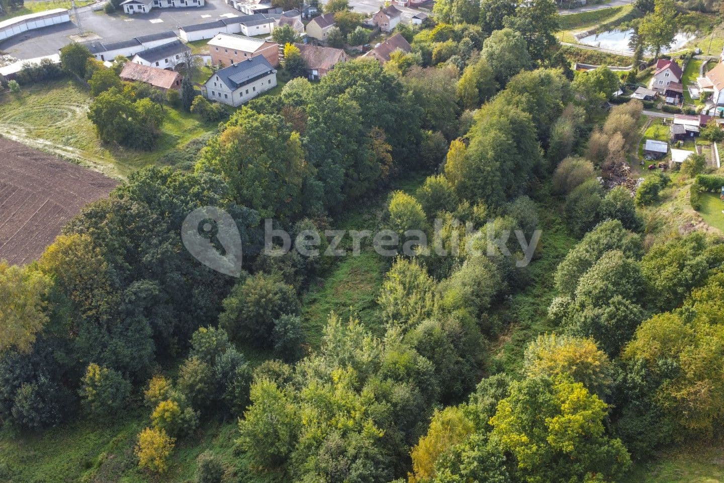 Predaj pozemku 24.208 m², Vojtanov, Karlovarský kraj