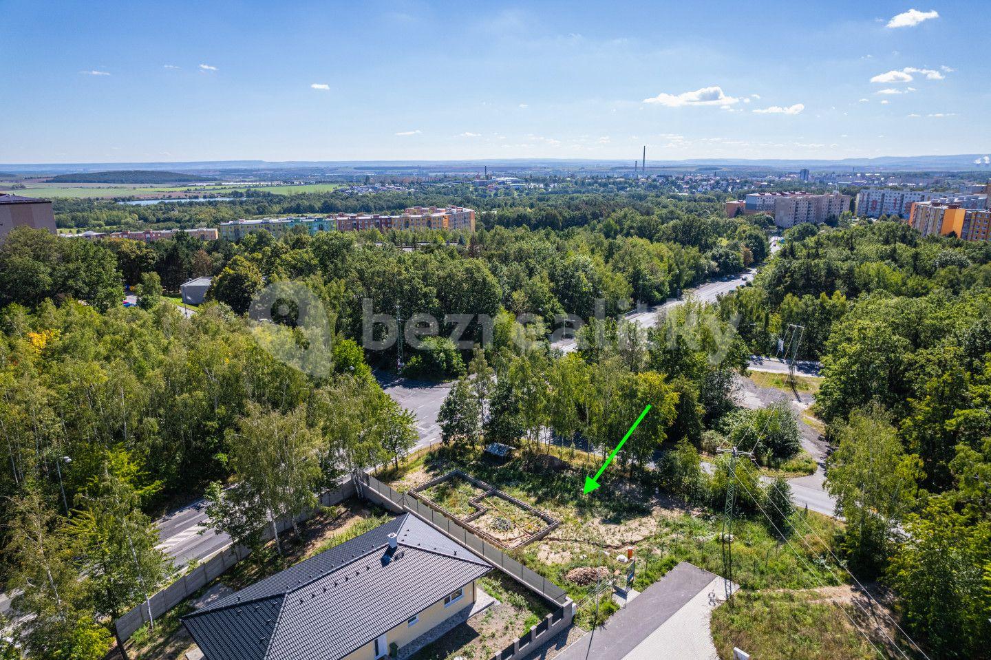 Predaj pozemku 1.077 m², Chomutov, Ústecký kraj