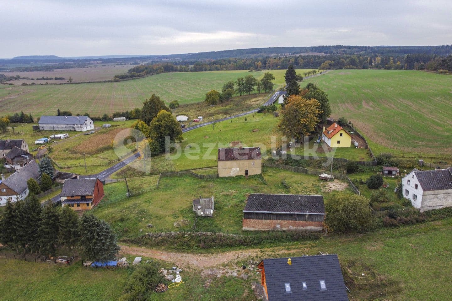 Predaj pozemku 1.000 m², Toužim, Karlovarský kraj