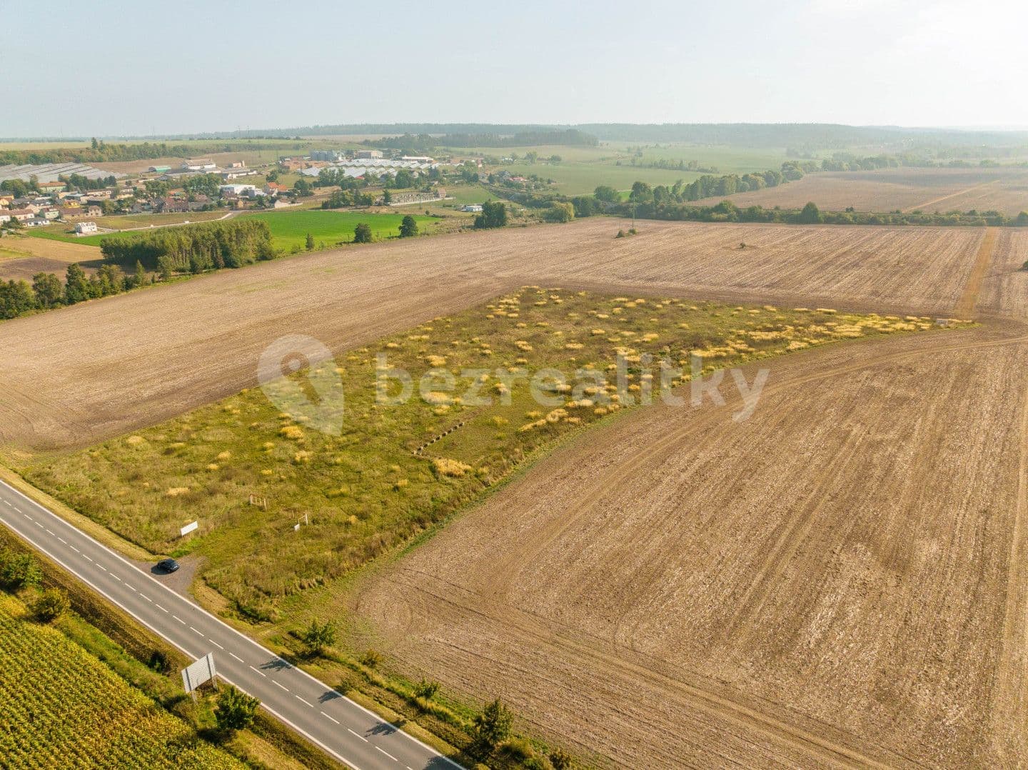 Predaj pozemku 22.063 m², Kačice, Středočeský kraj