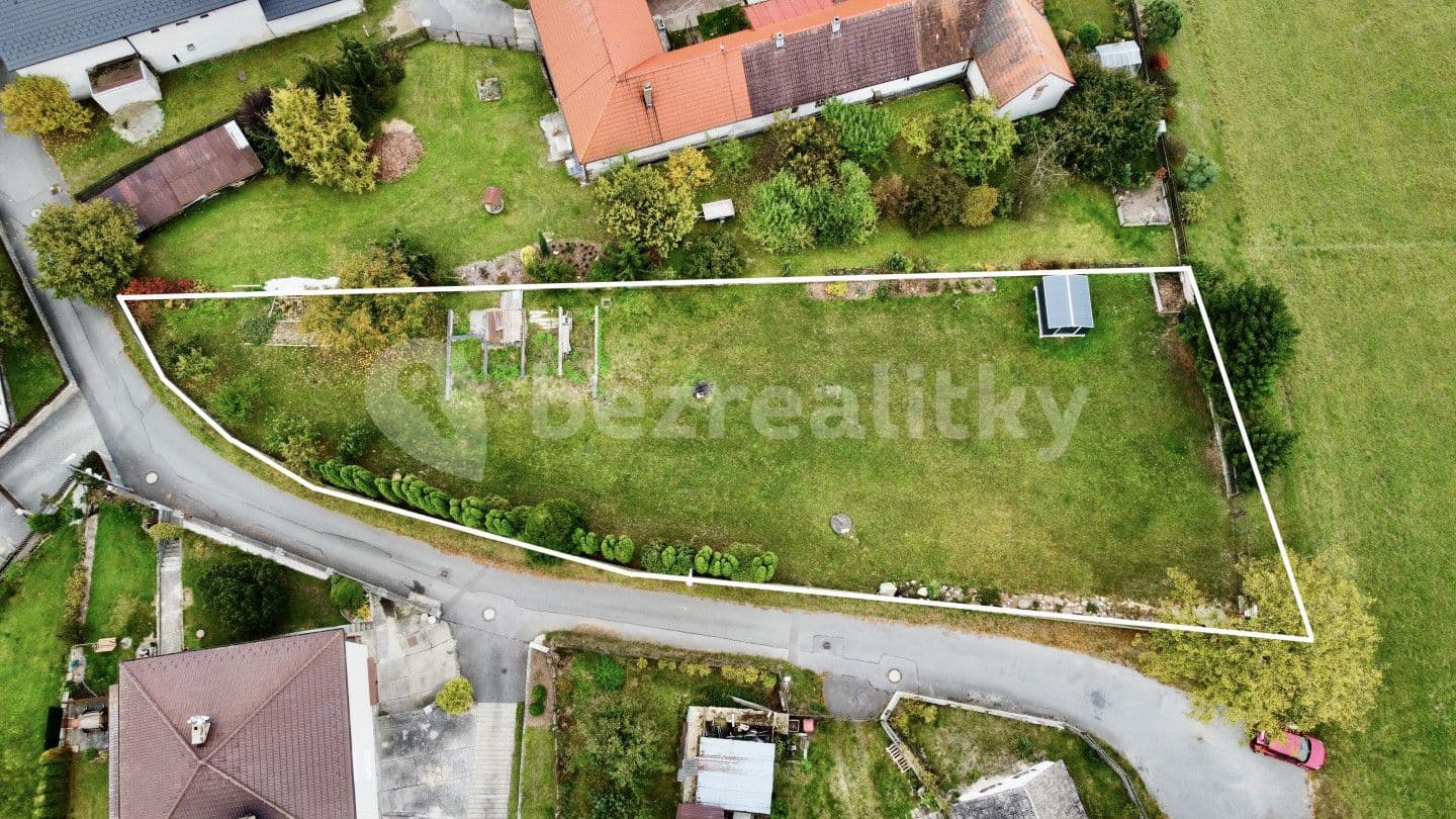 Predaj pozemku 1.339 m², Borovany, Jihočeský kraj