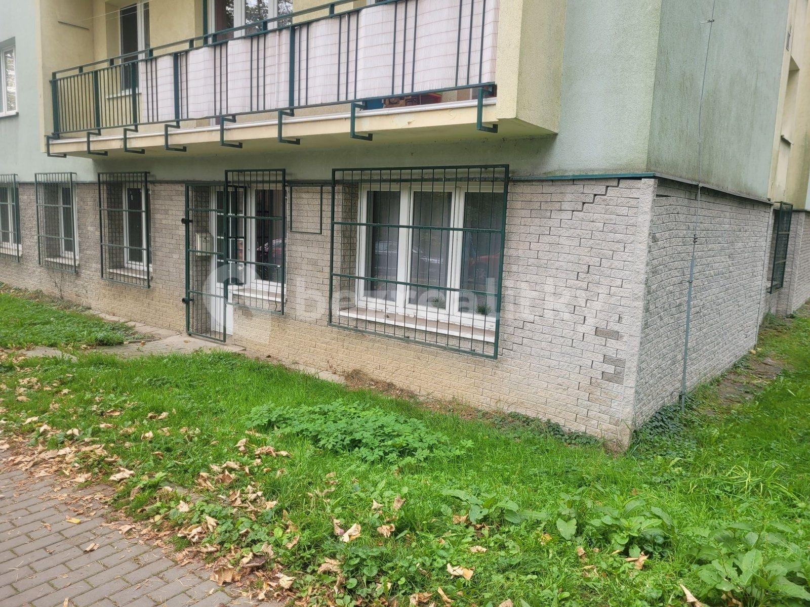 Prenájom nebytového priestoru 48 m², Školní, Orlová, Moravskoslezský kraj